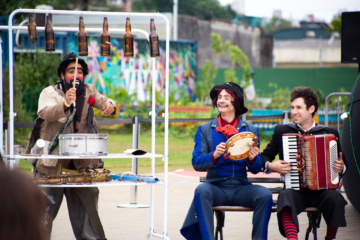 Vaudeville, diálogos acrobáticos. Sesc Campo Limpo, 2018.