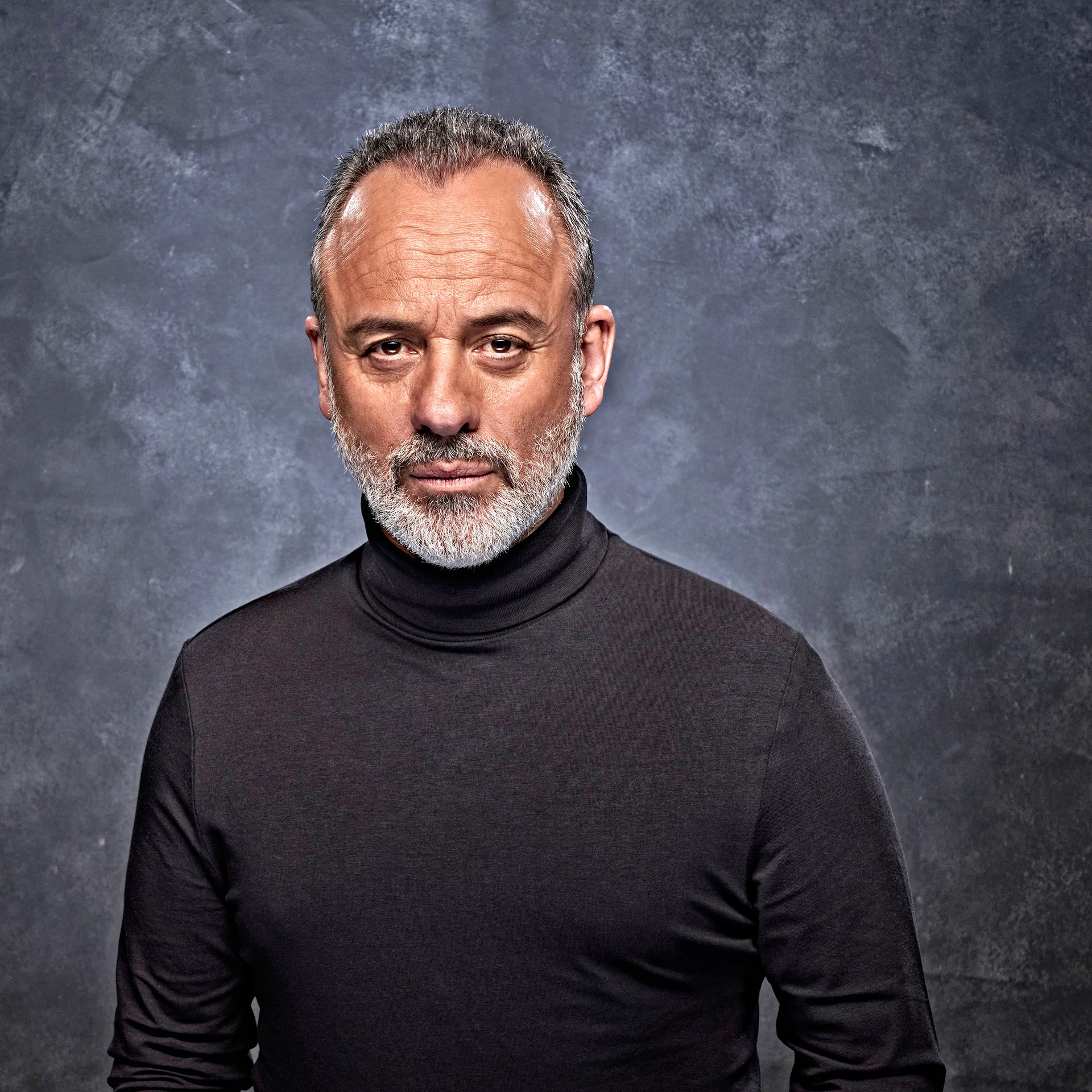 JAVIER GUTIÉRREZ