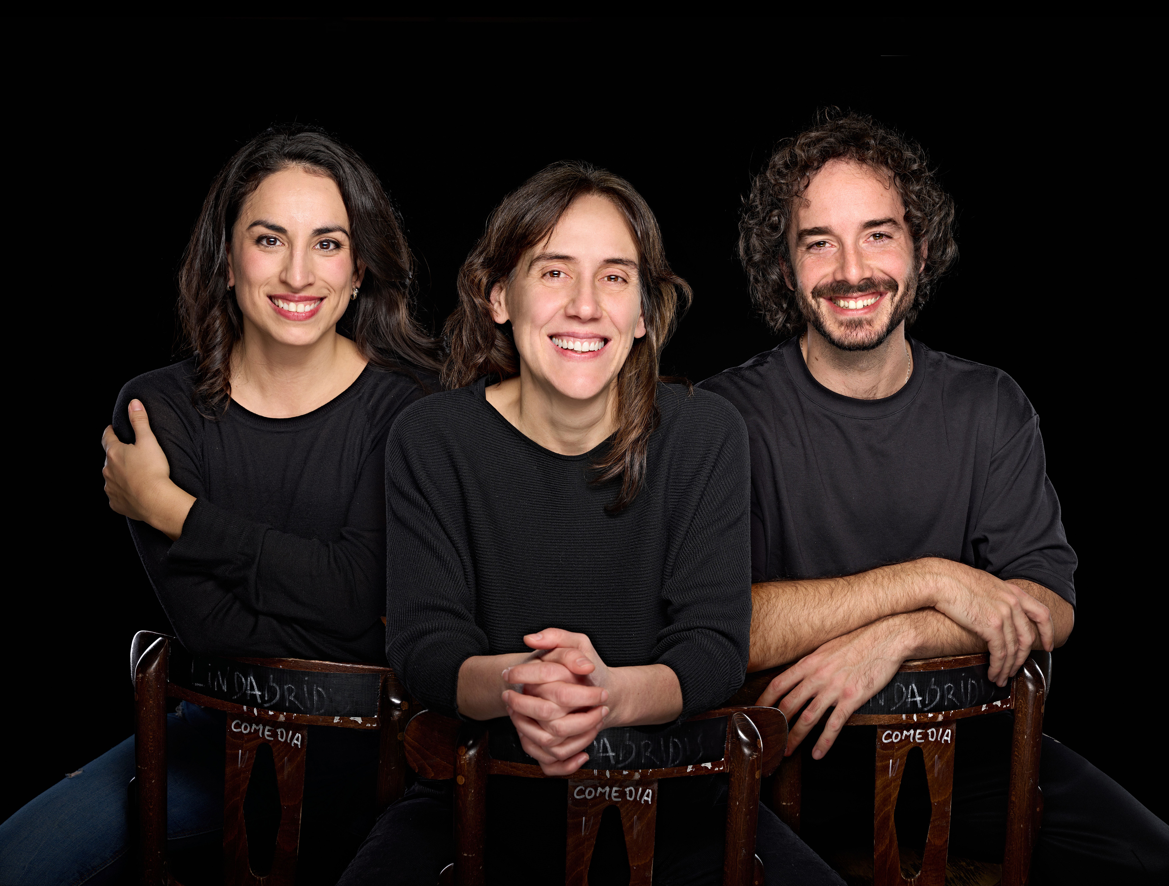 ANA ZAMORA, PAULA IWASAKI y ALEJANDRO PAU