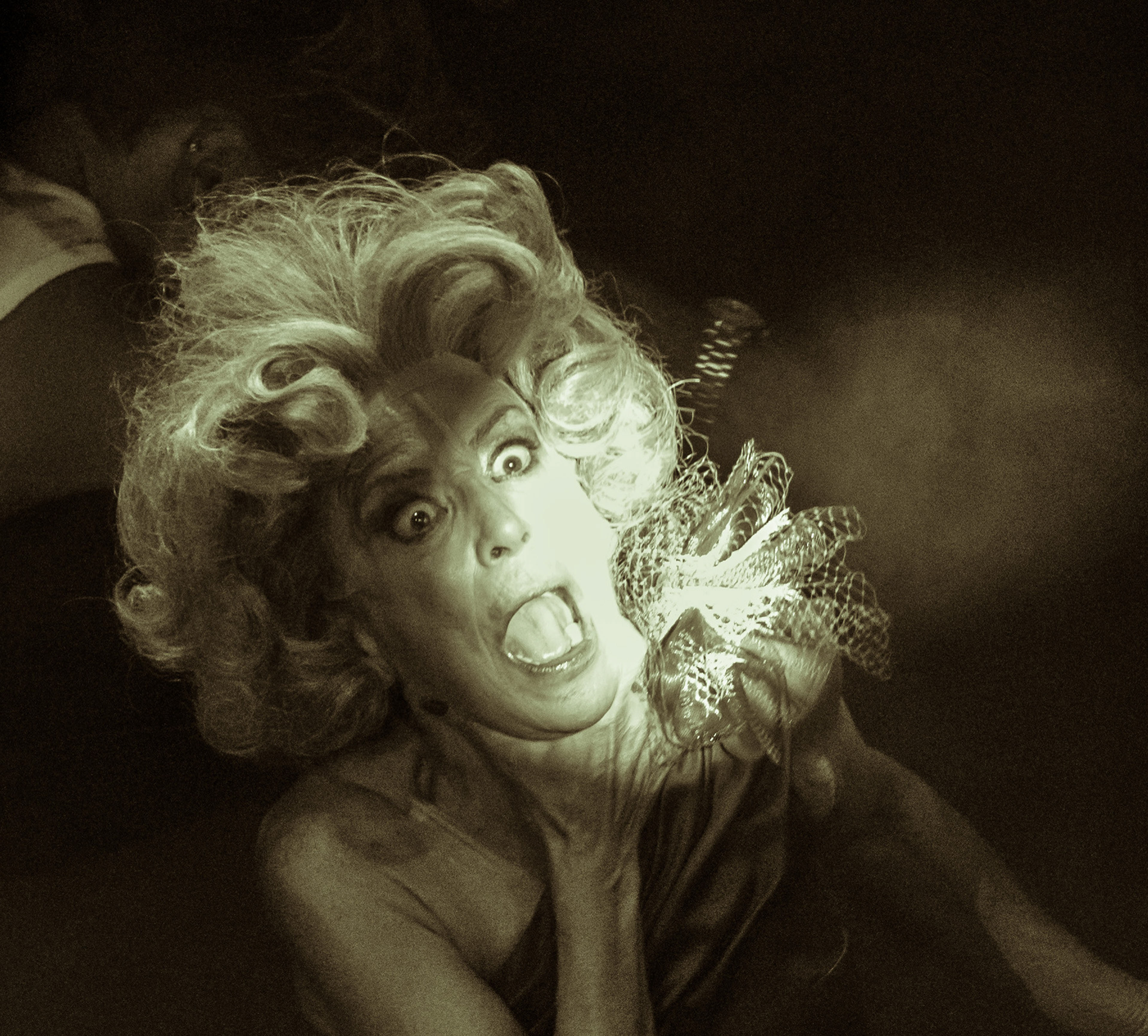 EL ÁNGEL EXTERMINADOR - Teatro Español 2018 - Foto SERGIO PARRA