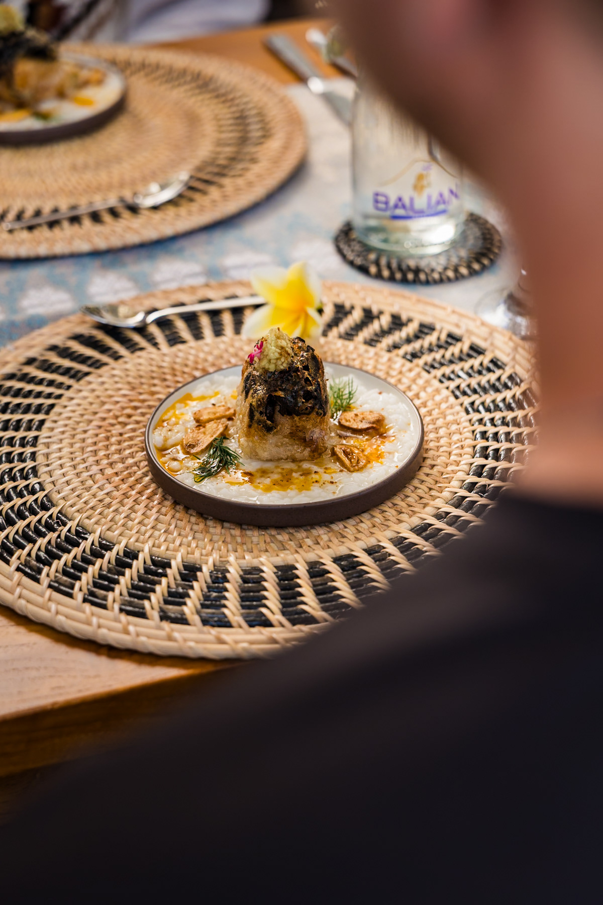 Ubud food photographer capturing an over-the-shoulder shot.