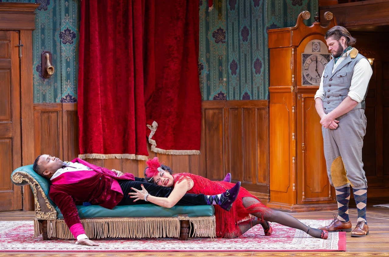 The Play That Goes Wrong - Sandra - La Mirada
