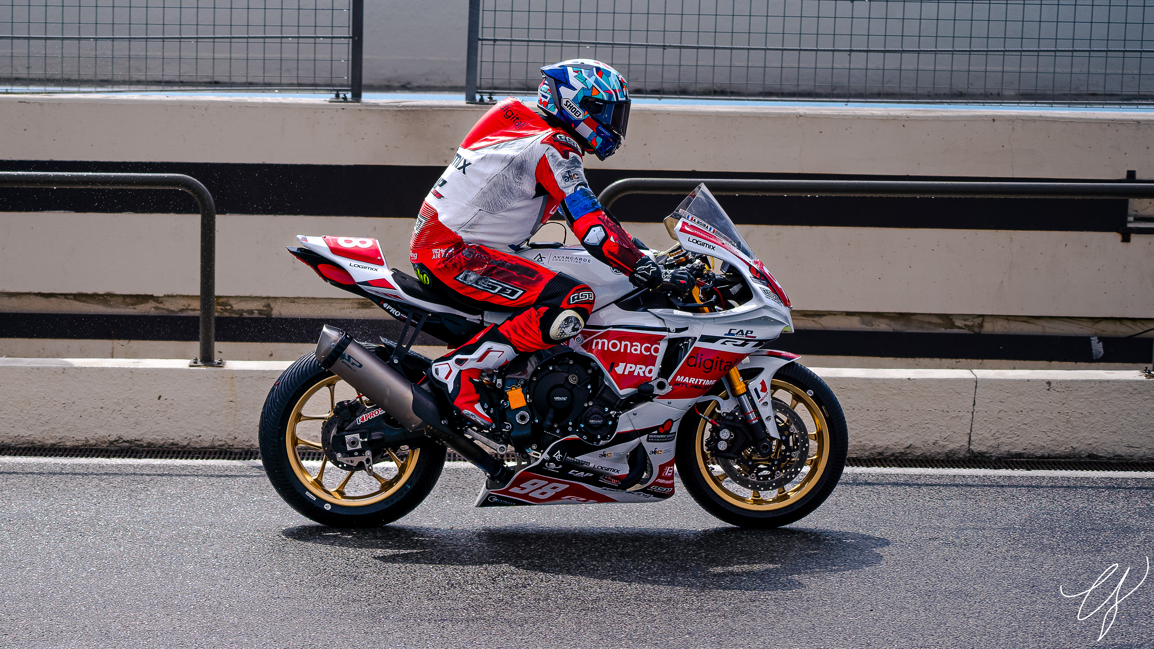 Sortie de la Yamaha 98