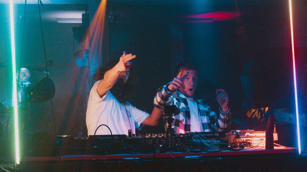 TOZEY & DECAZ @ PRIVATE RECORDING SESSION, KEMATEN, TIROL
