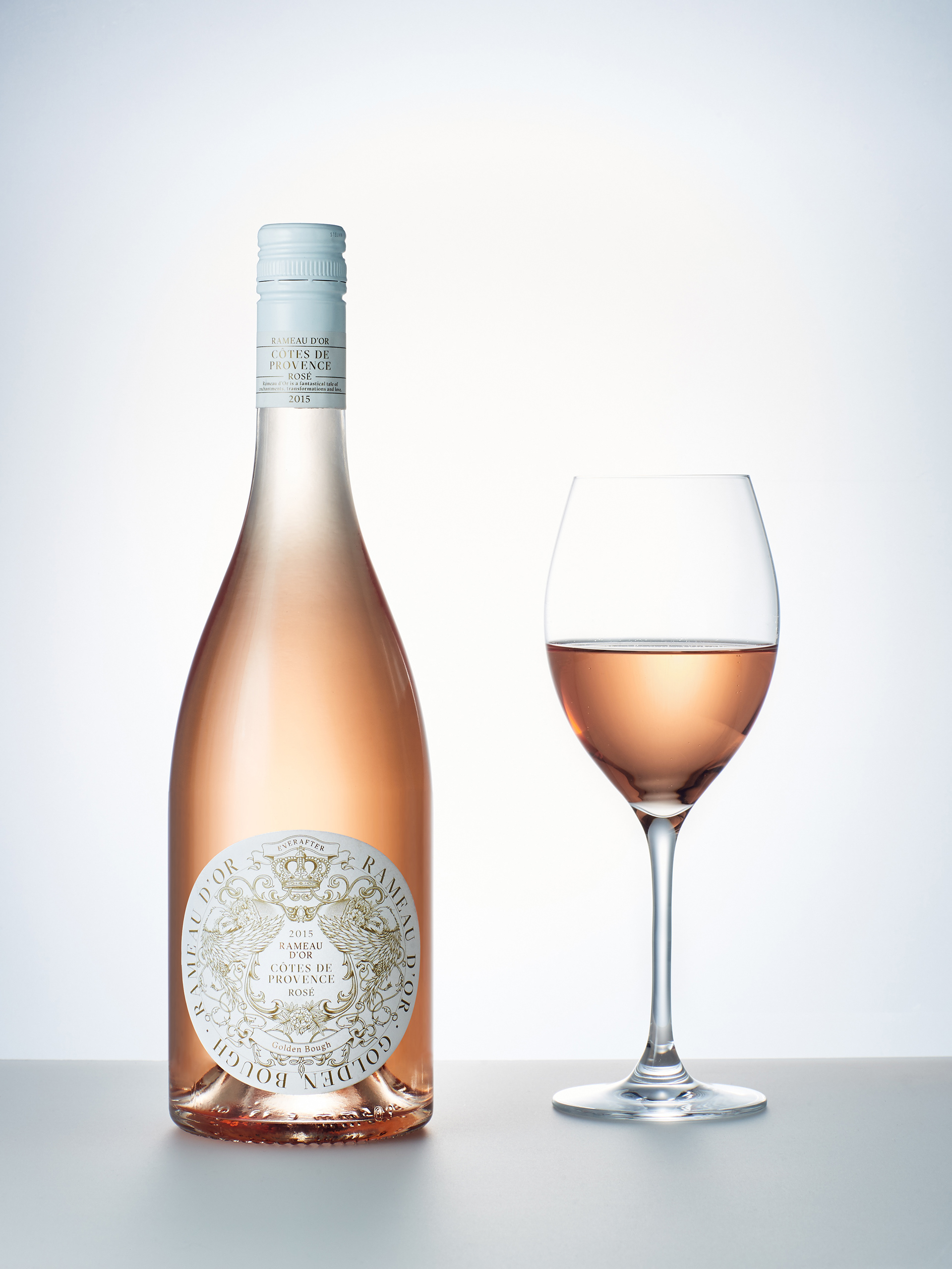 Côtes de Provence Rosé crest label design bottle glass