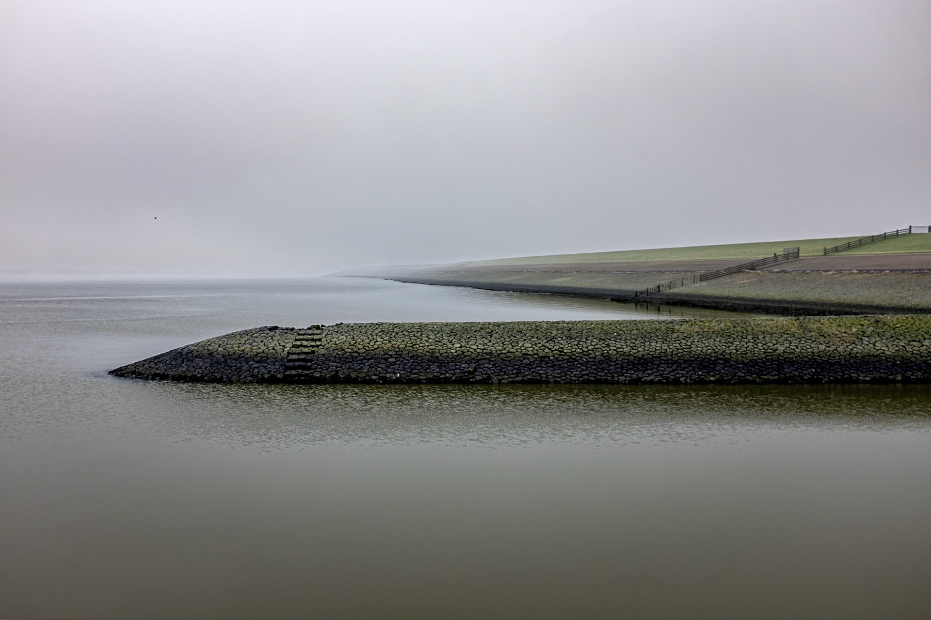 Breakwater, Wadden Sea dyke, Pietersbierum, 19 January 2025