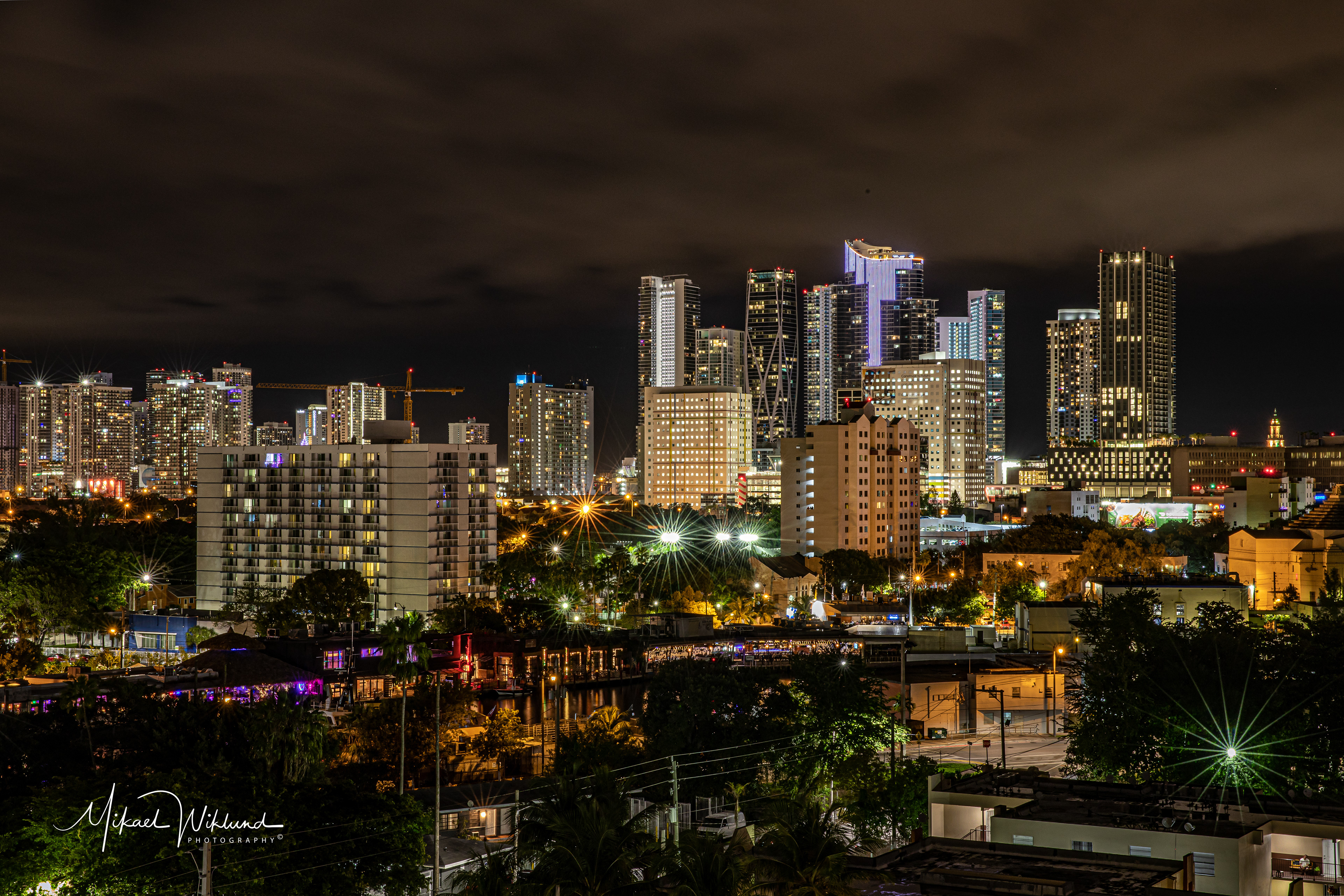 Canon EOS R, RF 24-70 2,8 - f/22, 13sek, iso320, 56mm - Peak stativ, HDR (Miami)