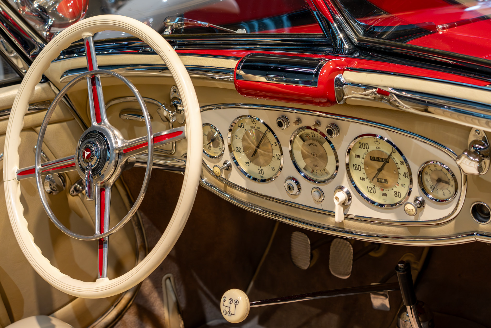 (08) 1936 Mercedes 500k in Stuttgard by Vaughan Dean LRPS, Judge: Ann Jarvis 