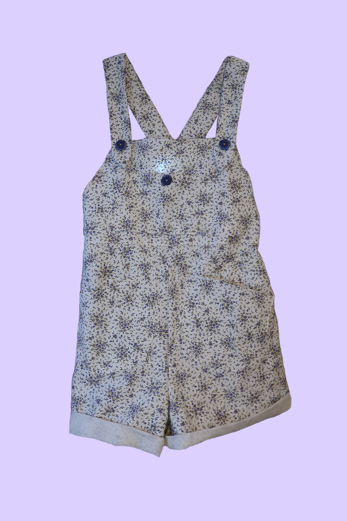 I had this fabric sitting in my closet since the seventh grade (when I first decided I wanted to sew). 7 years later and here it is, but as wearable overalls