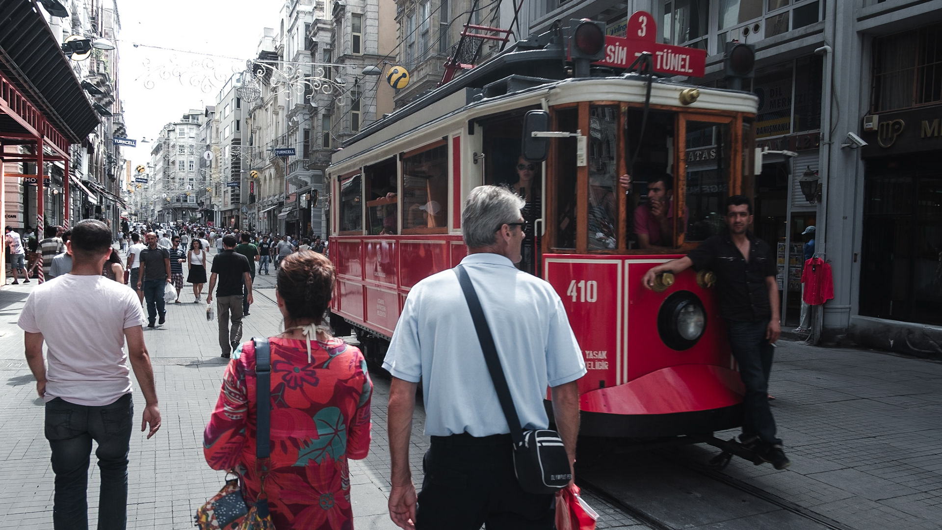 Istiklal Avenue is the heart of Beyoglu, the more modern district of Istanbul built during the 19th century. The city's most popular strolling, shopping and snacking street, is now reserved for pedestrians.