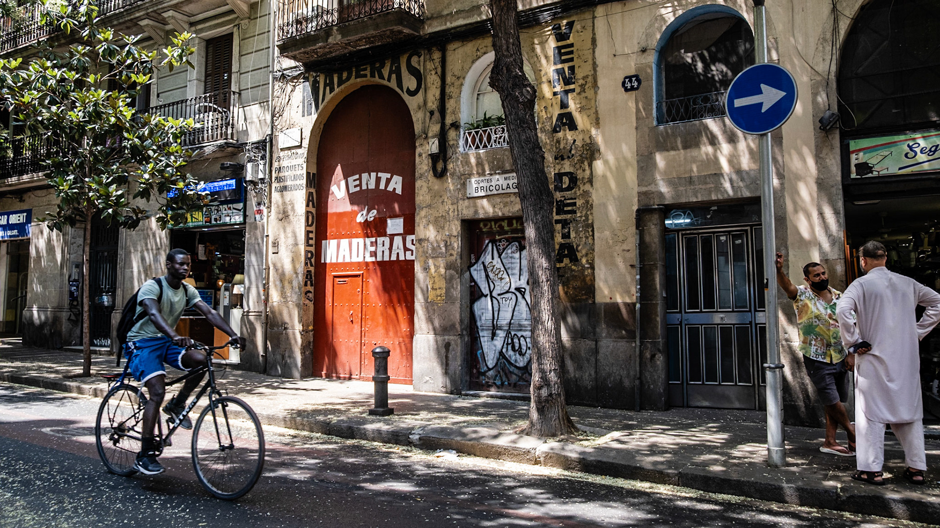 El Raval district has a very diverse immigrant community and a home to many bars and night spots