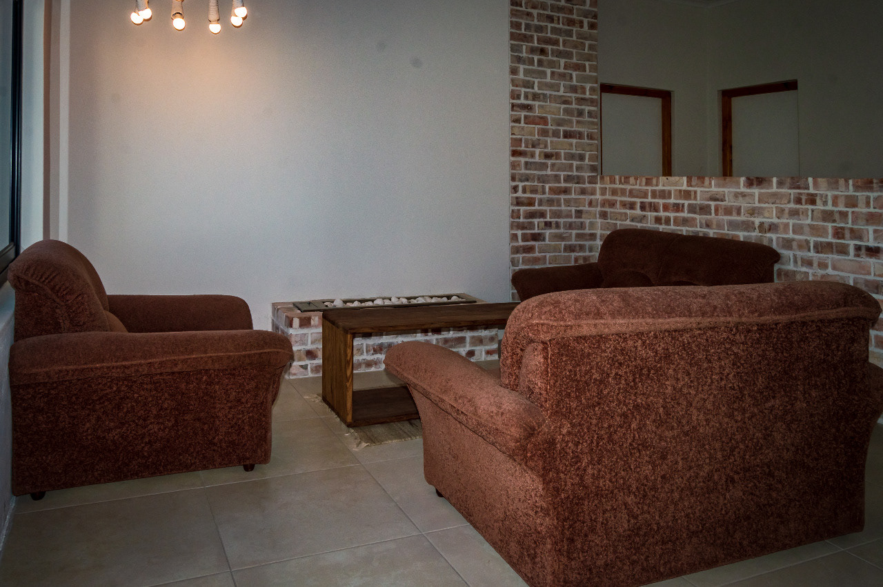 The communal lounge, a place to chill.