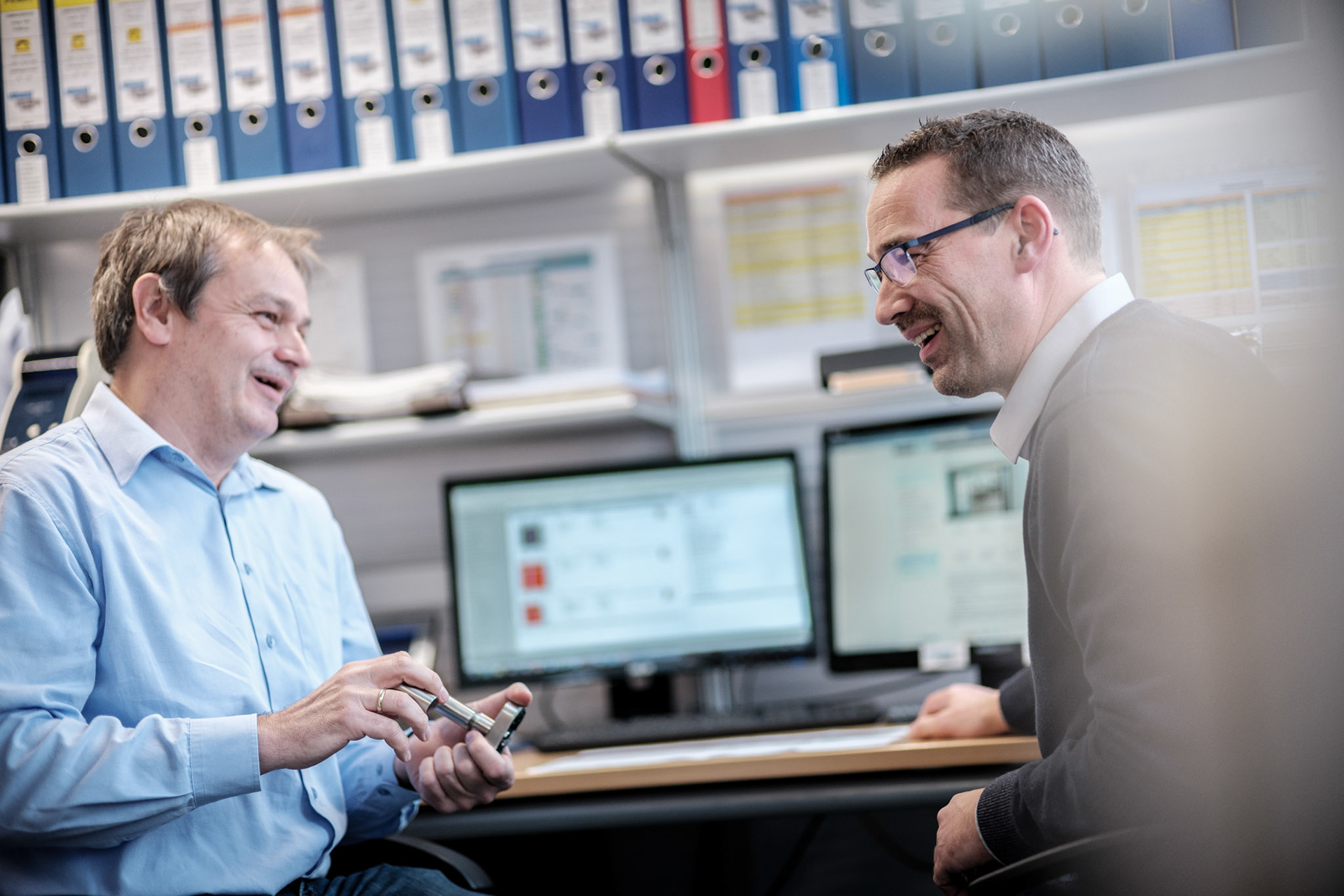Titelgeschichte PVH vor Ort / Fa Schwendt am Mittwoch, 14.11.17  in Wertheim. Foto: Jakob Studnar