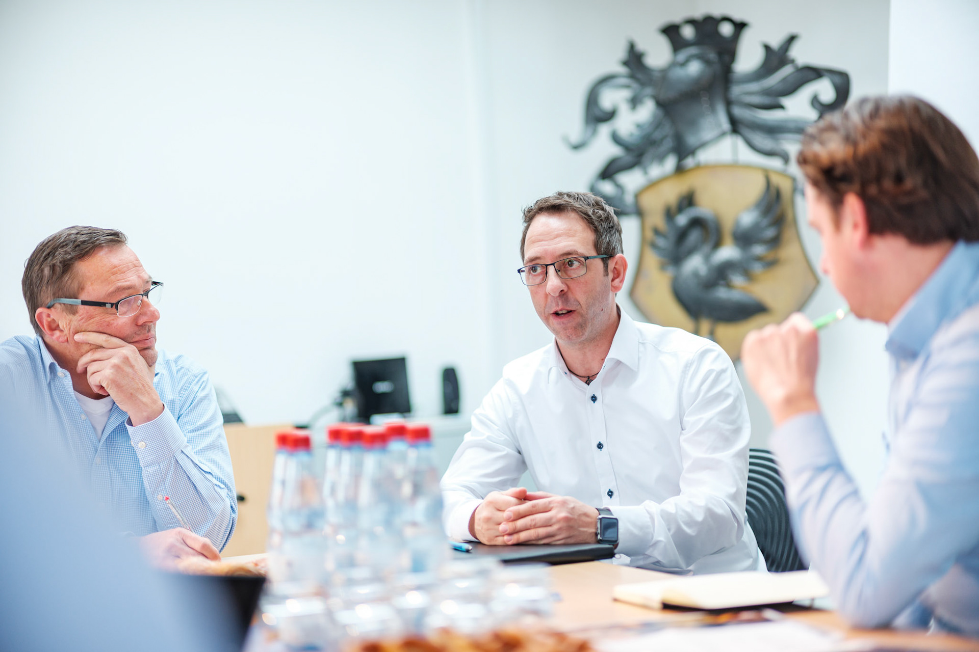 Titelgeschichte PVH vor Ort / Fa Schwendt am Mittwoch, 14.11.17  in Wertheim. Foto: Jakob Studnar