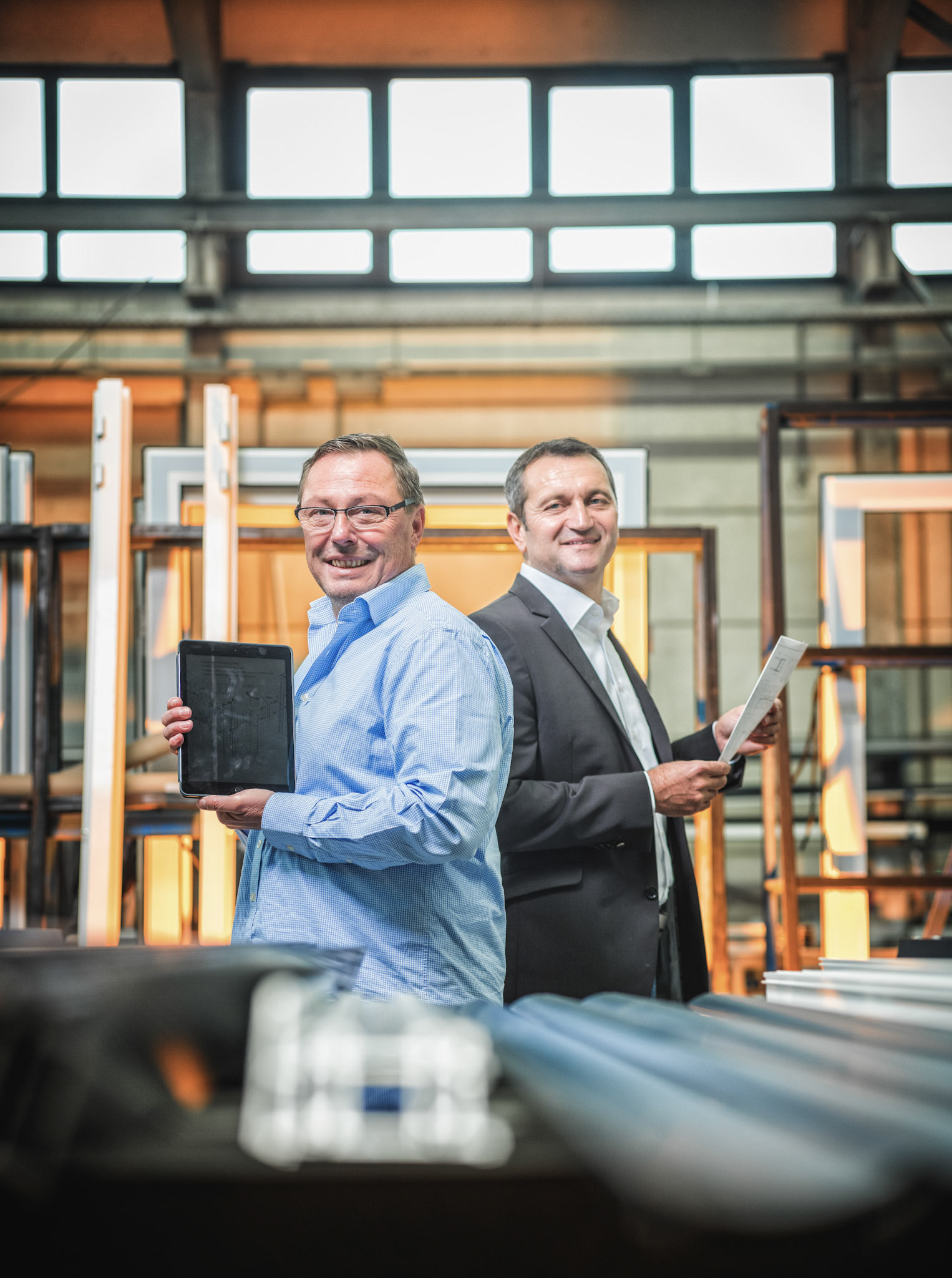 Titelgeschichte PVH vor Ort / Fa Schwendt am Mittwoch, 14.11.17  in Wertheim. Foto: Jakob Studnar