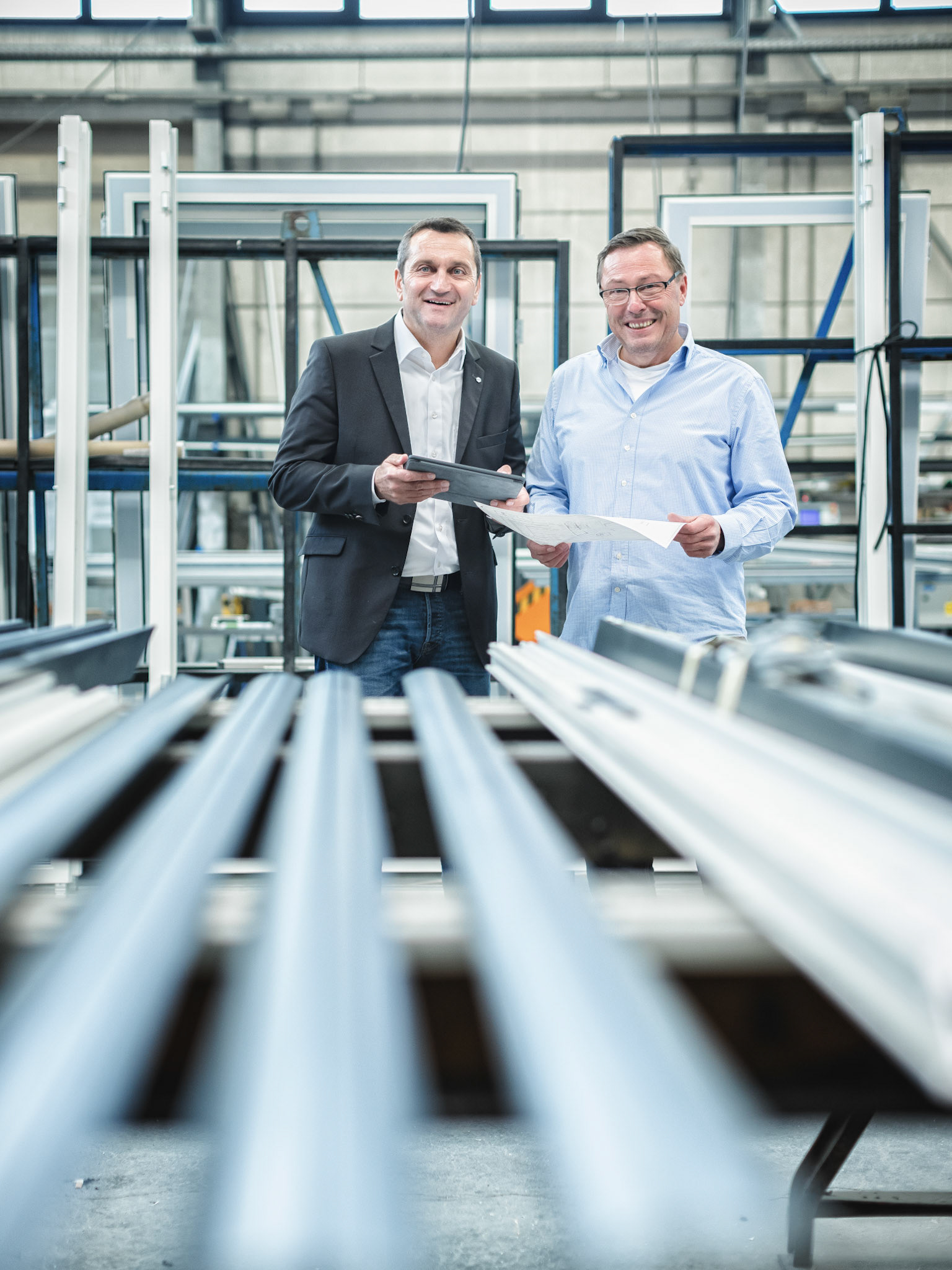 Titelgeschichte PVH vor Ort / Fa Schwendt am Mittwoch, 14.11.17  in Wertheim. Foto: Jakob Studnar