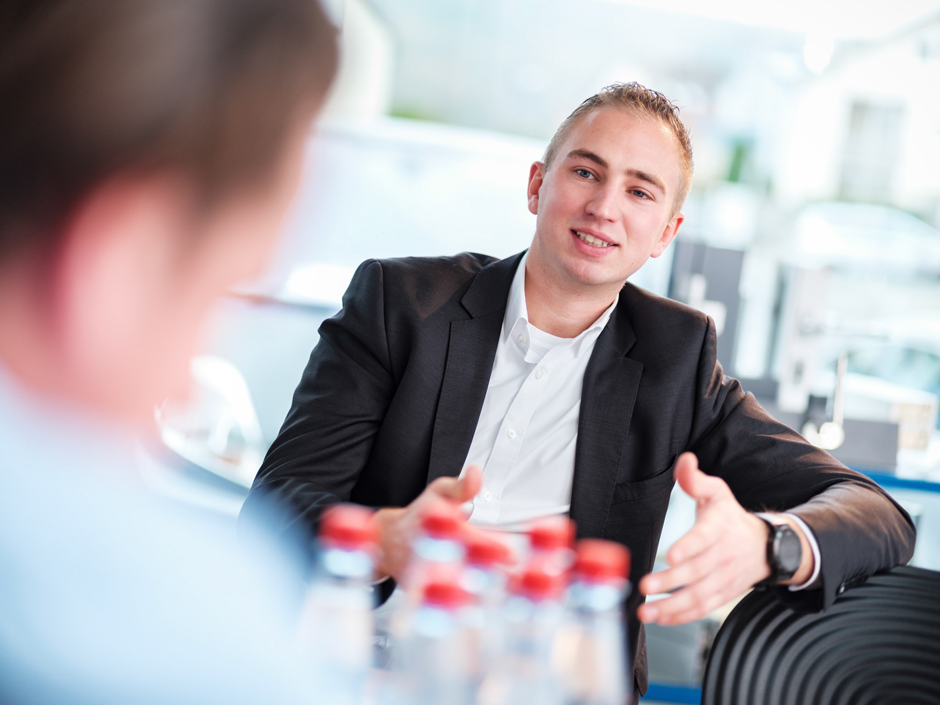 Titelgeschichte PVH vor Ort / Fa Schwendt am Mittwoch, 14.11.17  in Wertheim. Foto: Jakob Studnar