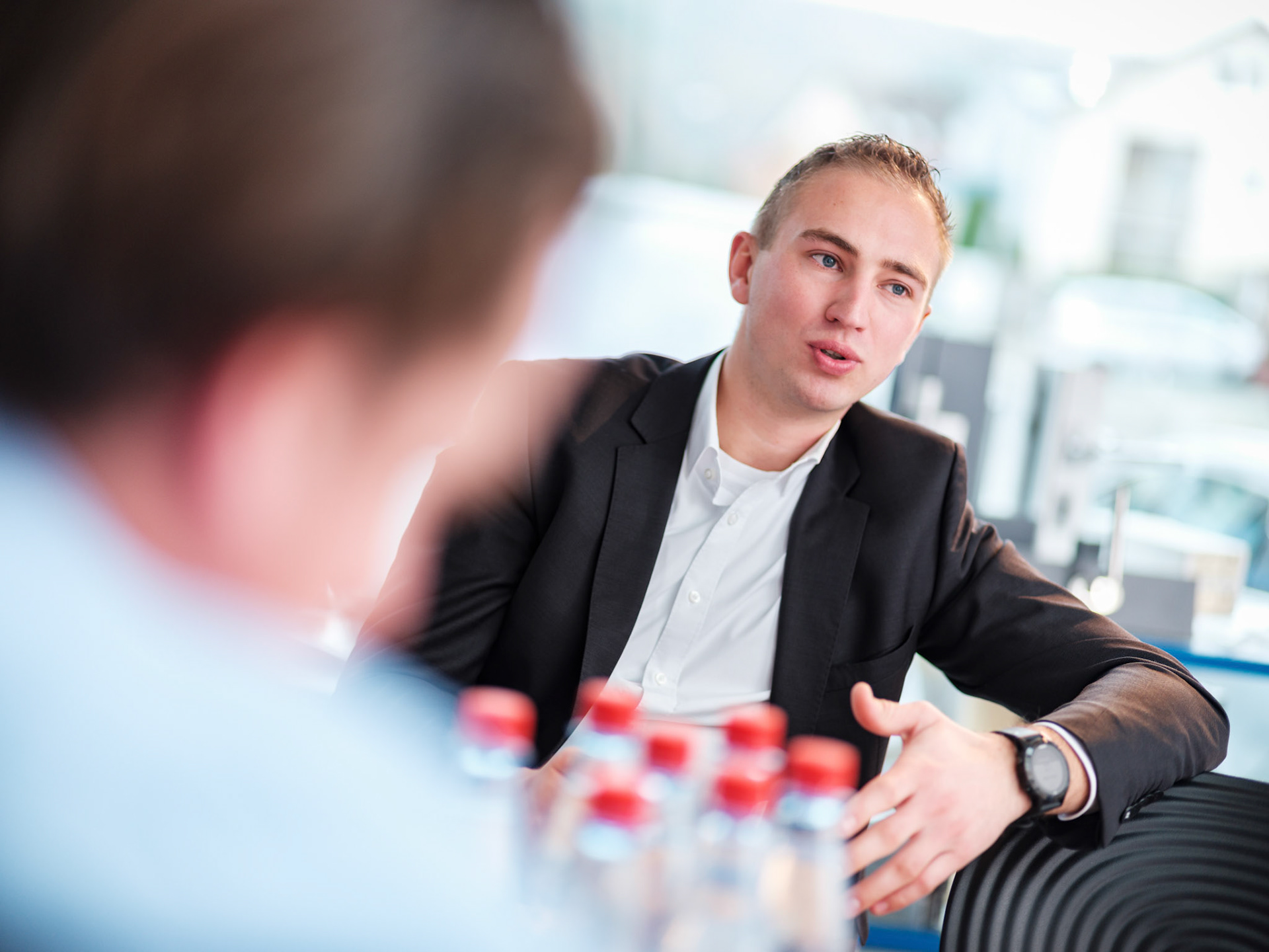 Titelgeschichte PVH vor Ort / Fa Schwendt am Mittwoch, 14.11.17  in Wertheim. Foto: Jakob Studnar