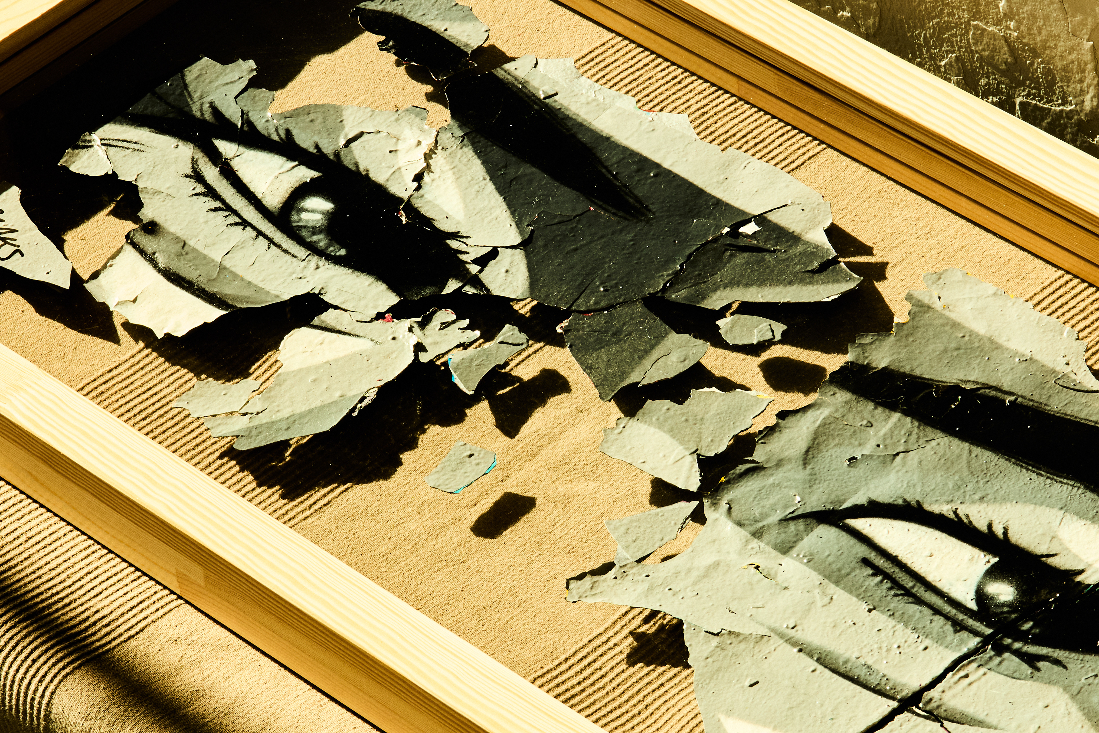 ÉCLAT n°6 « Voyageuse sous le soleil levant »