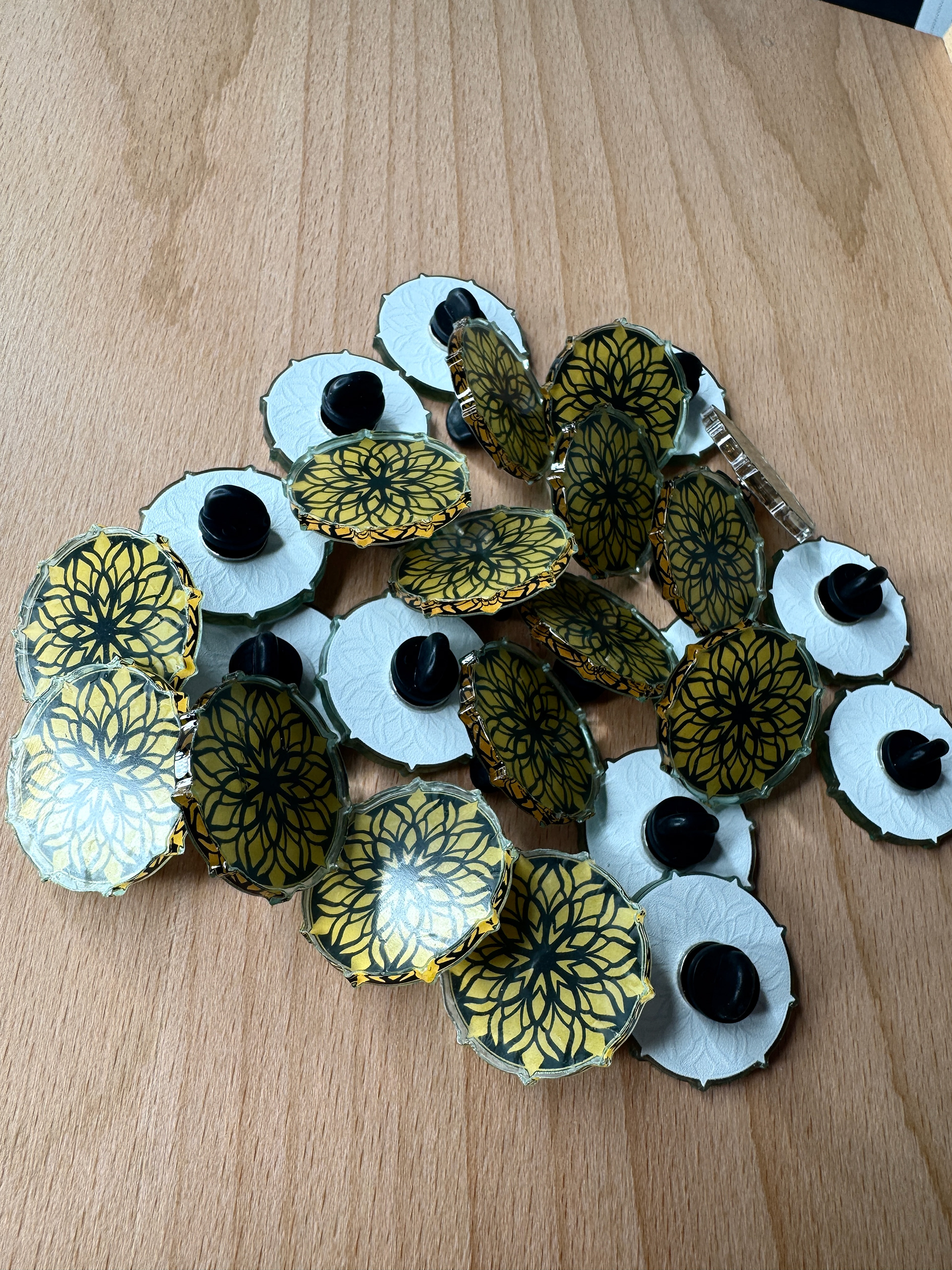 GOLD MANDALA ACRYLIC PIN