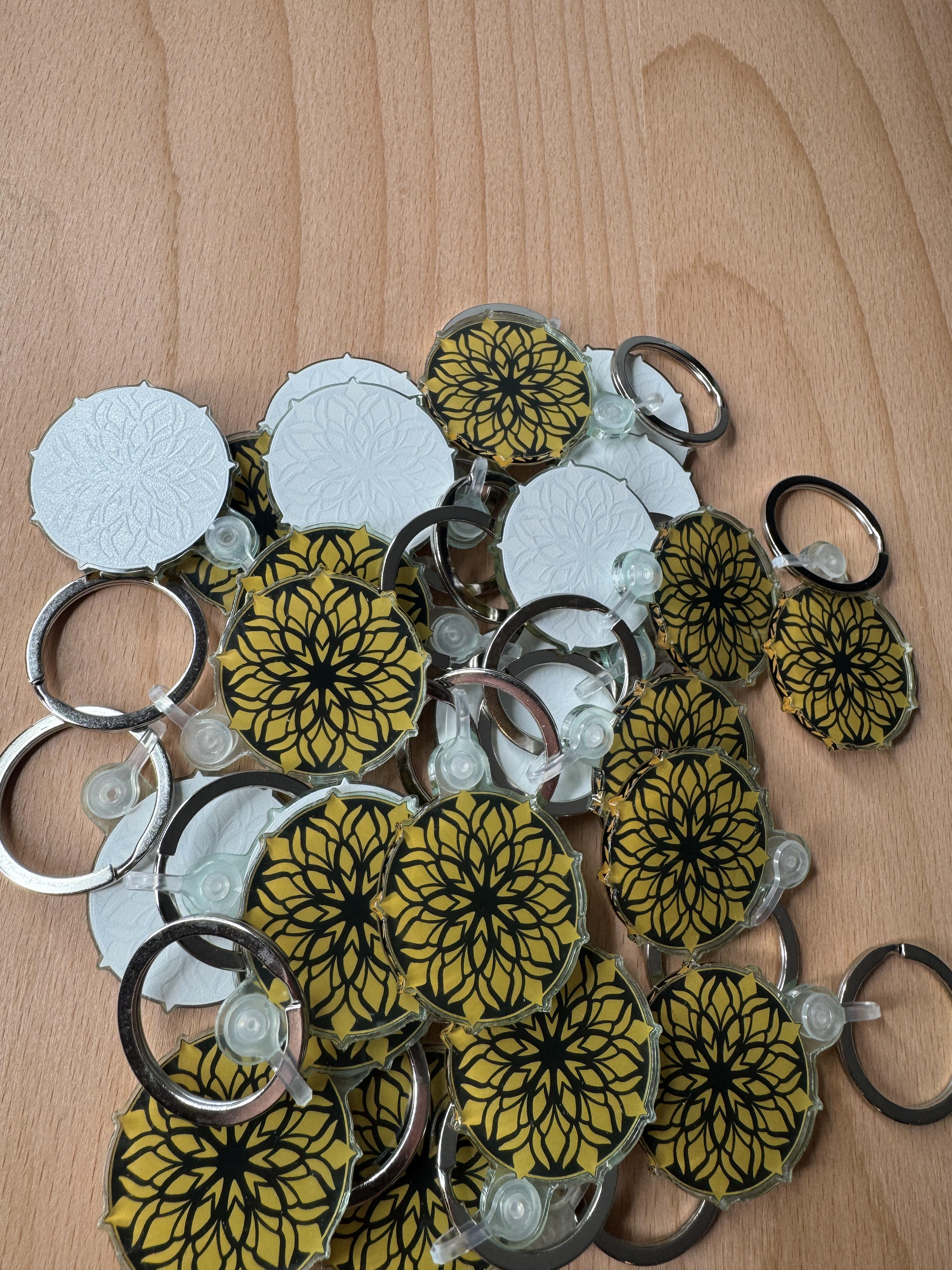 GOLD MANDALA ACRYLIC KEYCHAIN