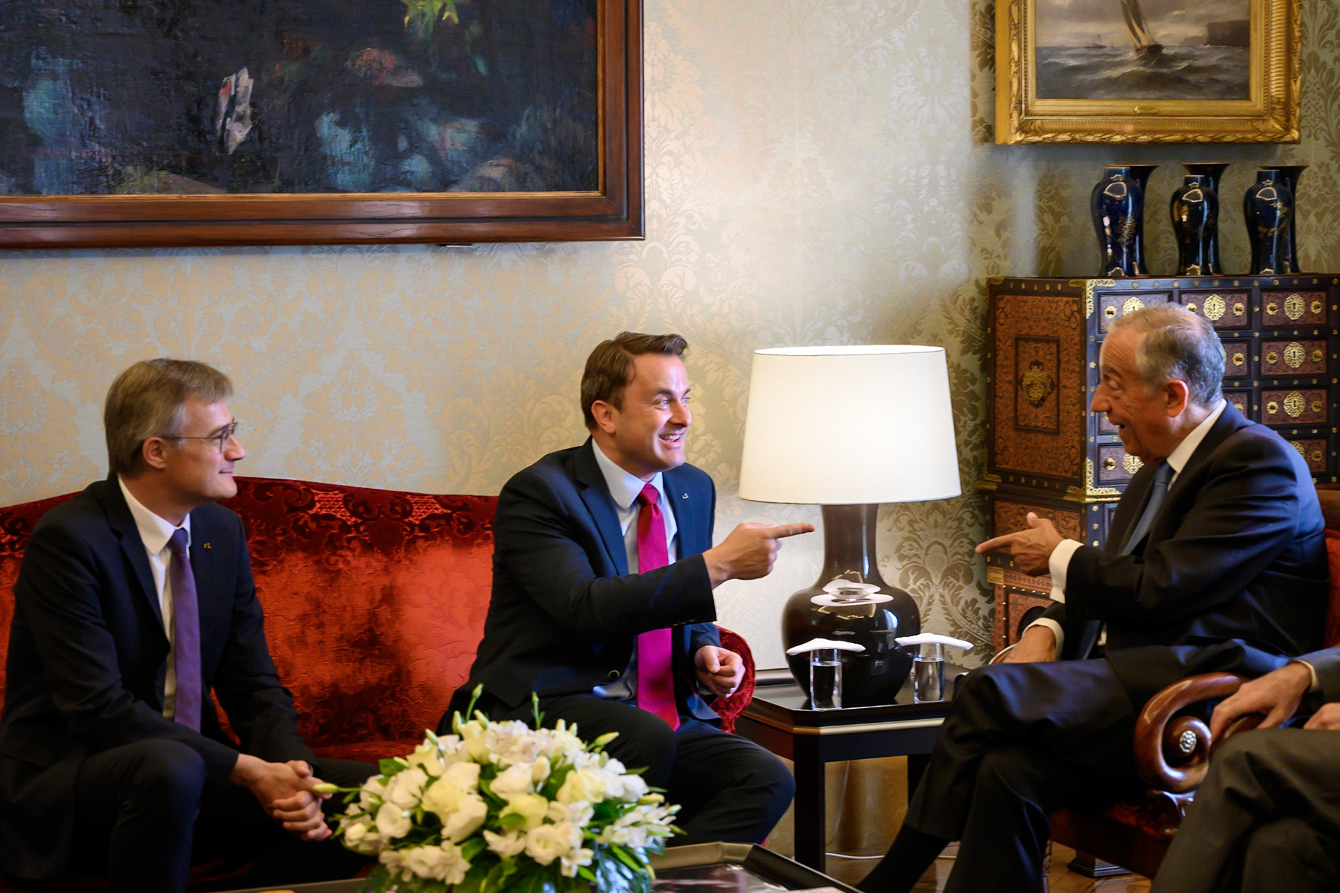 Firstly, Xavier Bettel met with Marcelo Rebelo de Sousa, President of the Portuguese Republic in the Belém Palace.