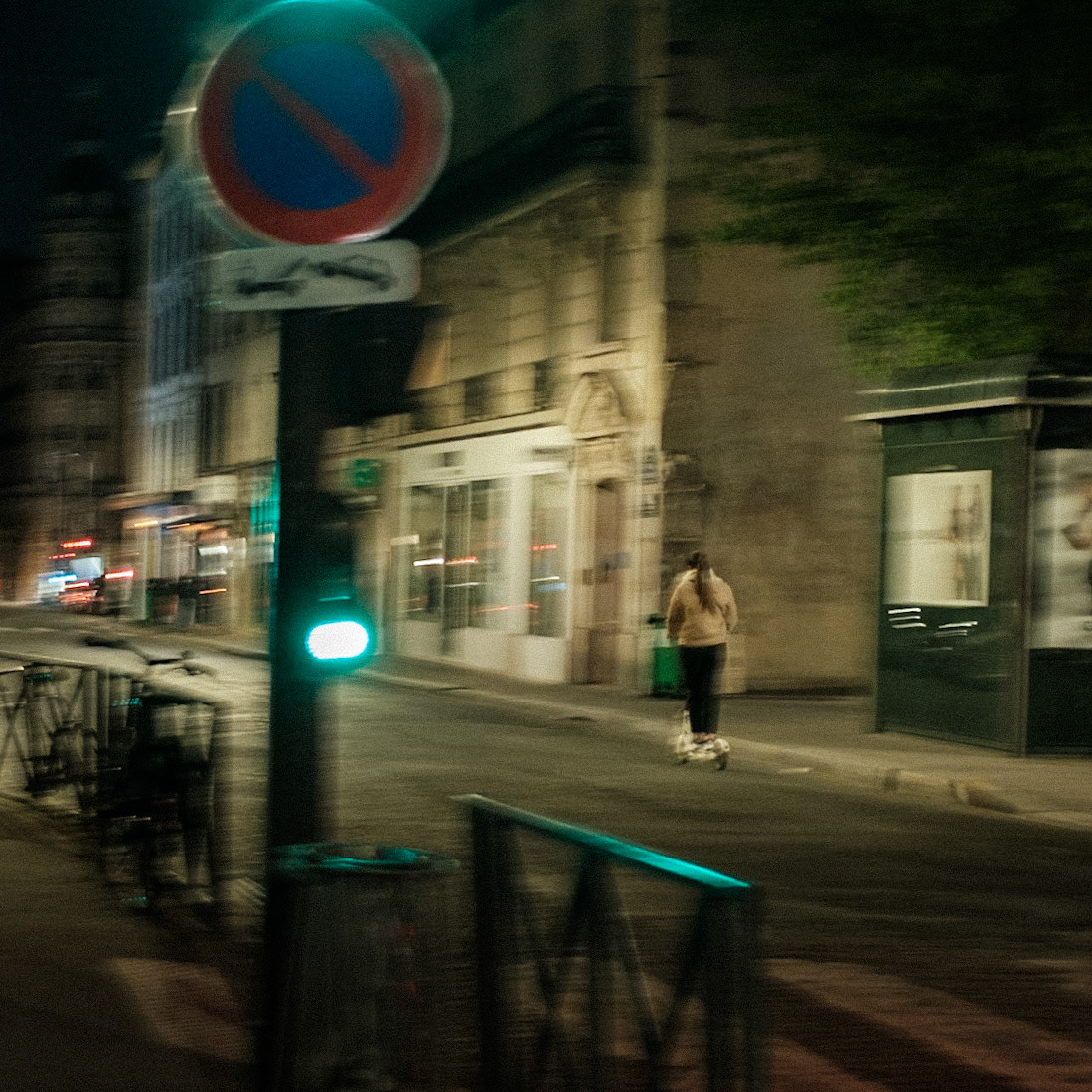 Rue de Passy, 5 a.m.