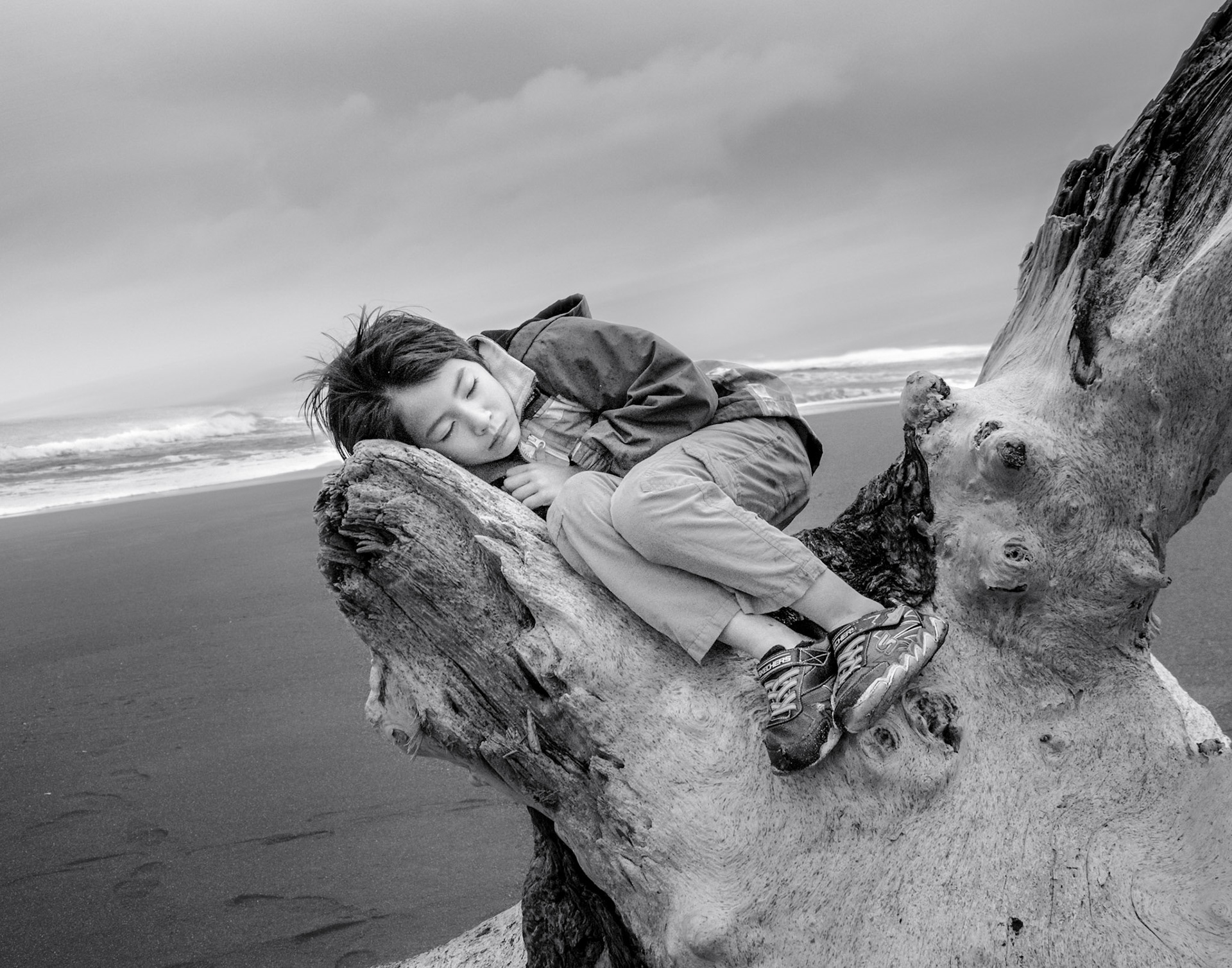 At Rest in His Mother's Arms, Manchester Beach