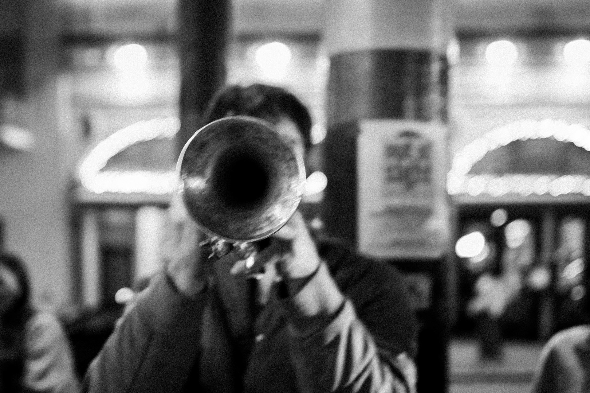 Magic School Busk