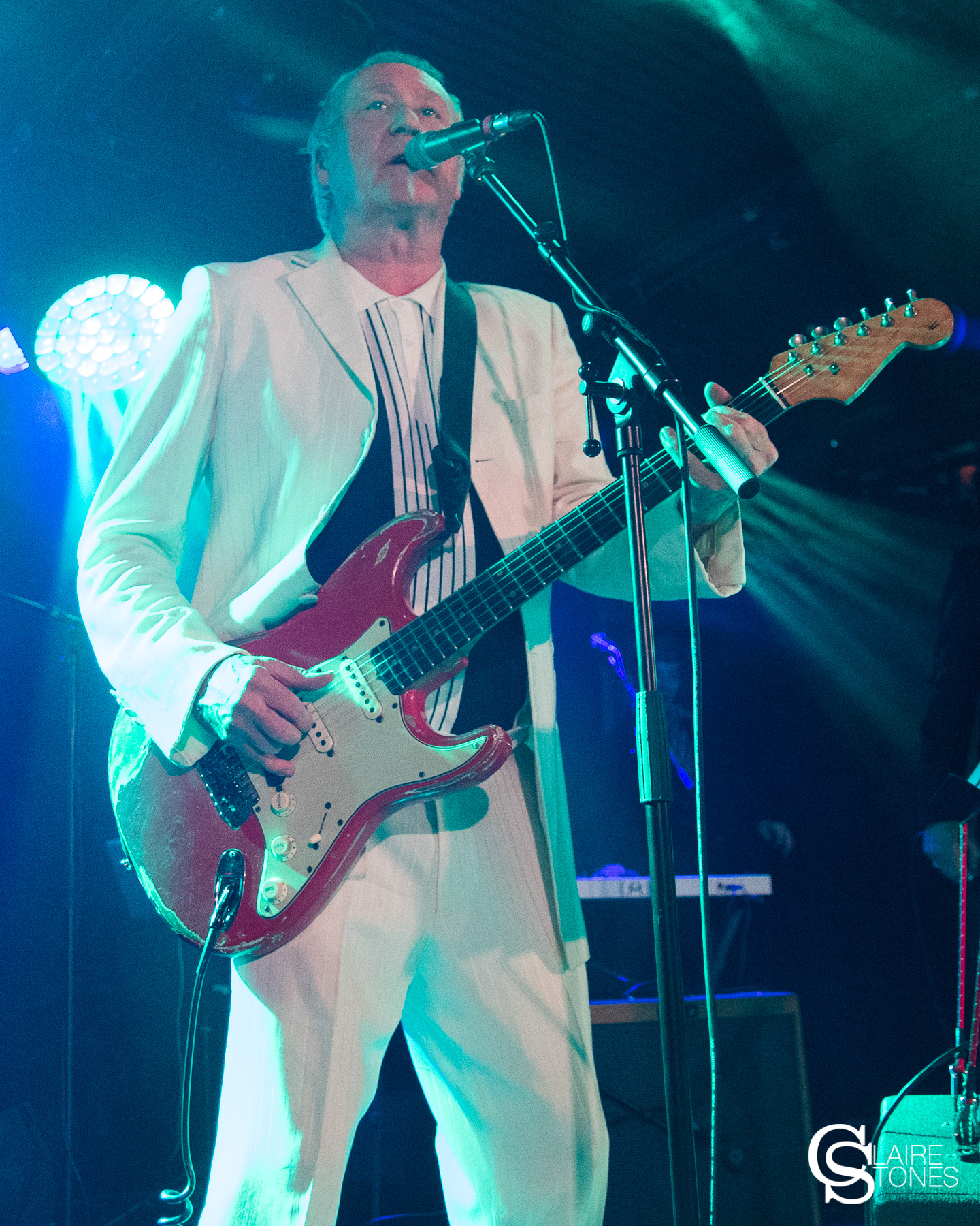 Dennis Greaves - Nine Below Zero