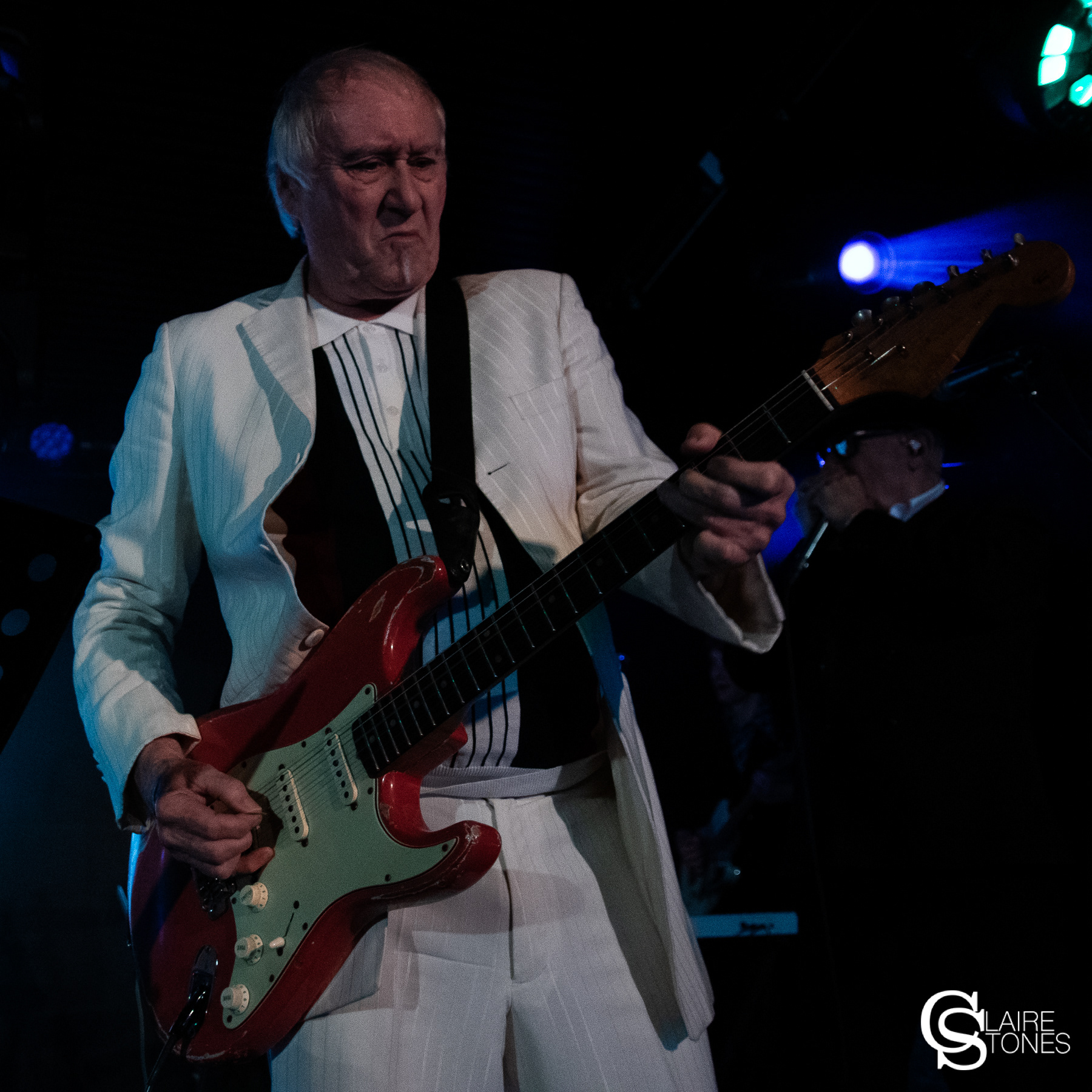 Dennis Greaves - Nine Below Zero