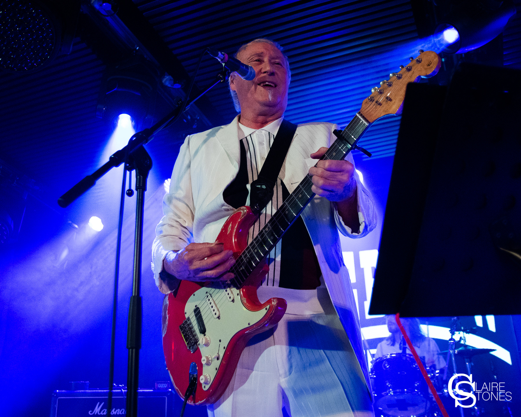 Dennis Greaves - Nine Below Zero