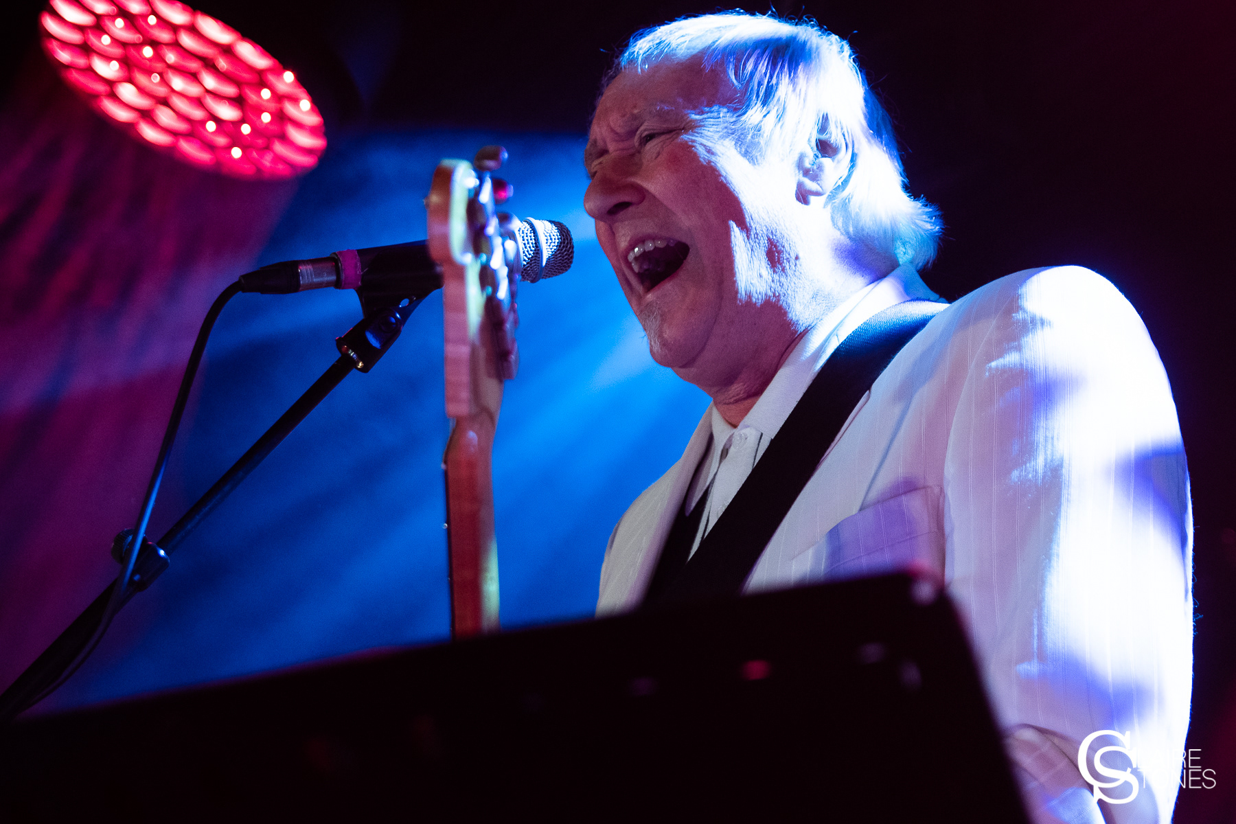 Dennis Greaves - Nine Below Zero