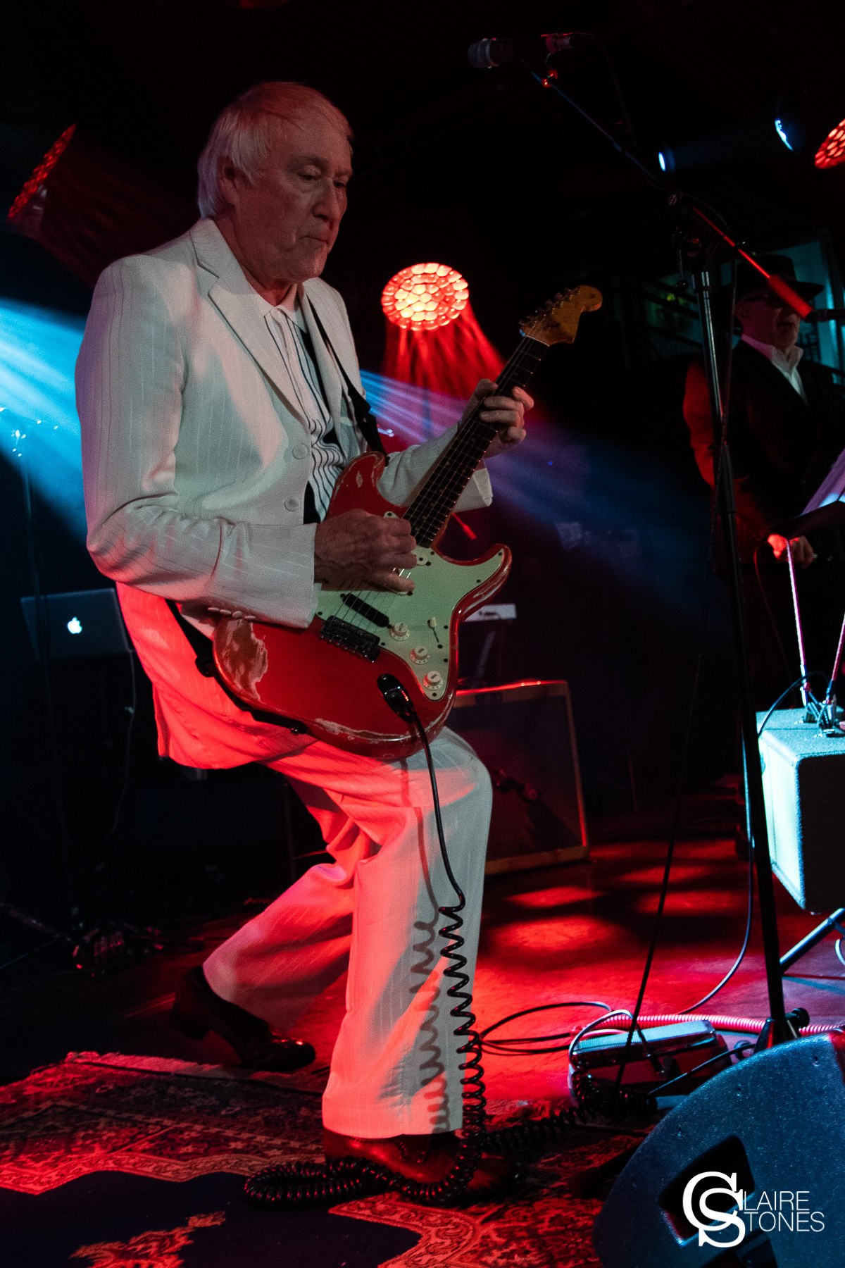 Dennis Greaves - Nine Below Zero