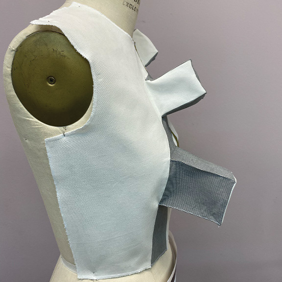 RIGHT SIDE VIEW
