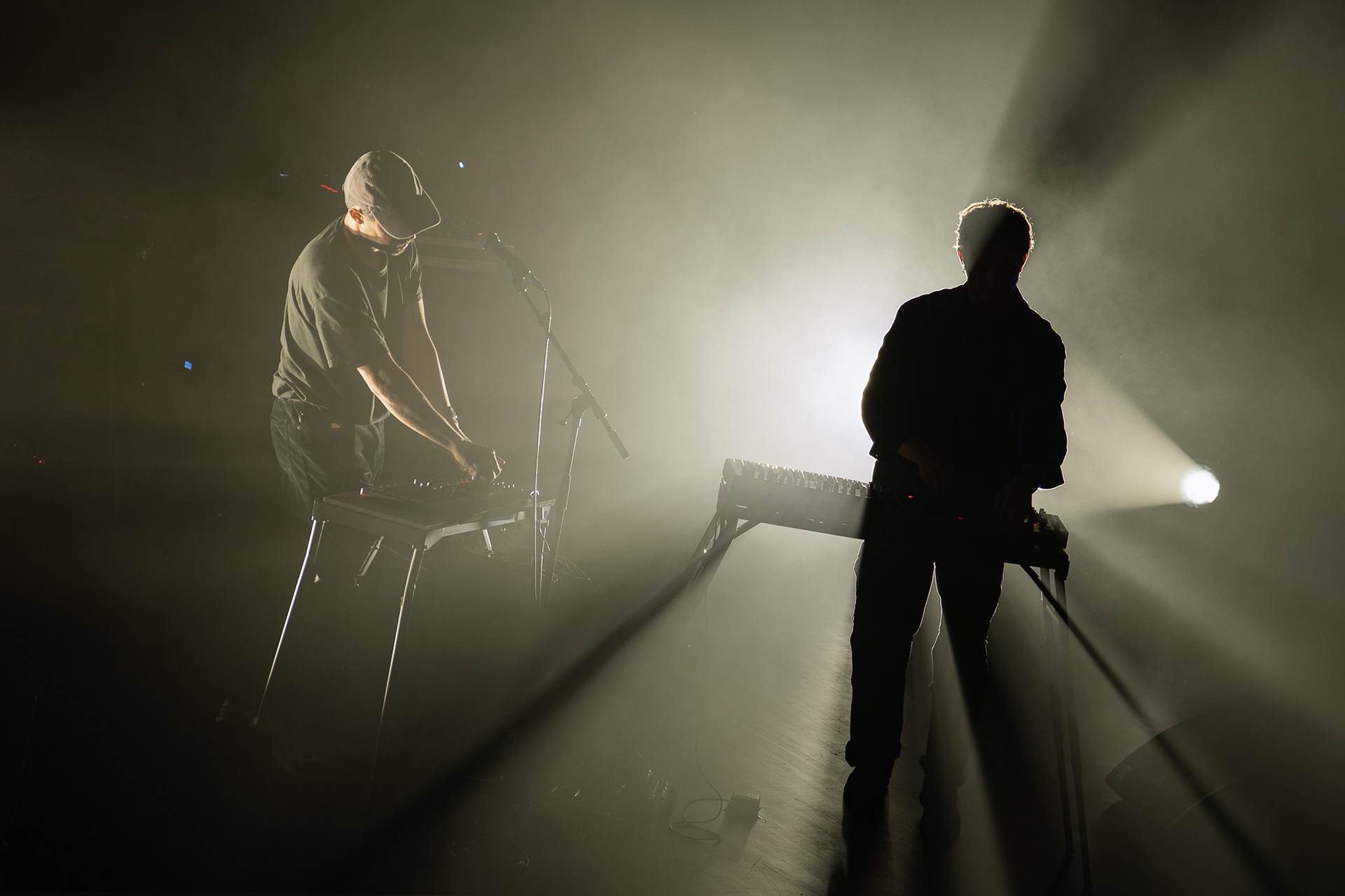 Music by Any - Le Trianon (Paris)