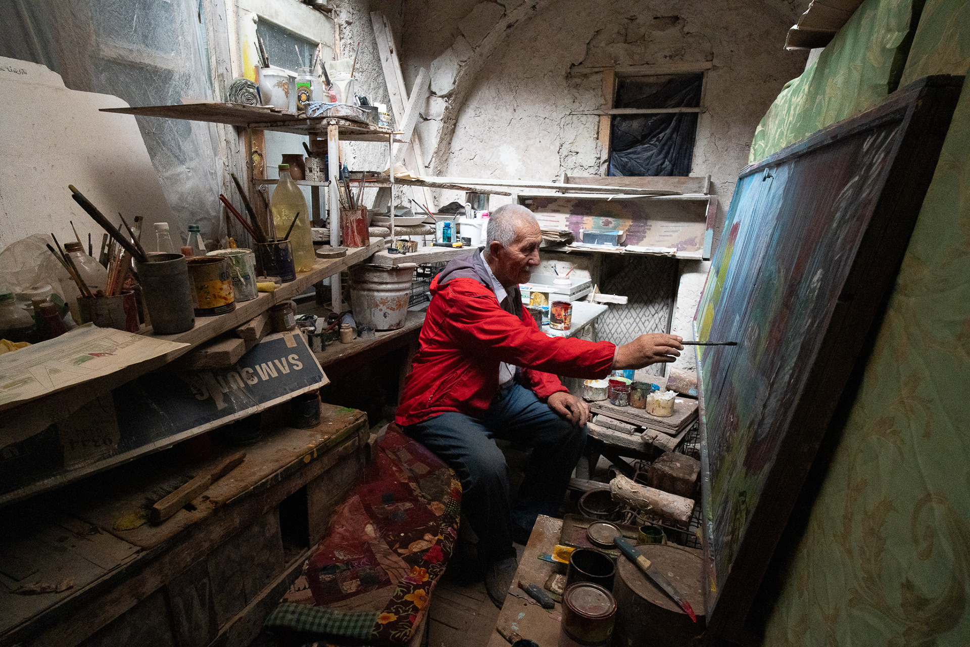 Saimberov Anvarbek a peint la mer d'Aral toute sa vie, au fur et à mesure qu'il la voyait s'éloigner