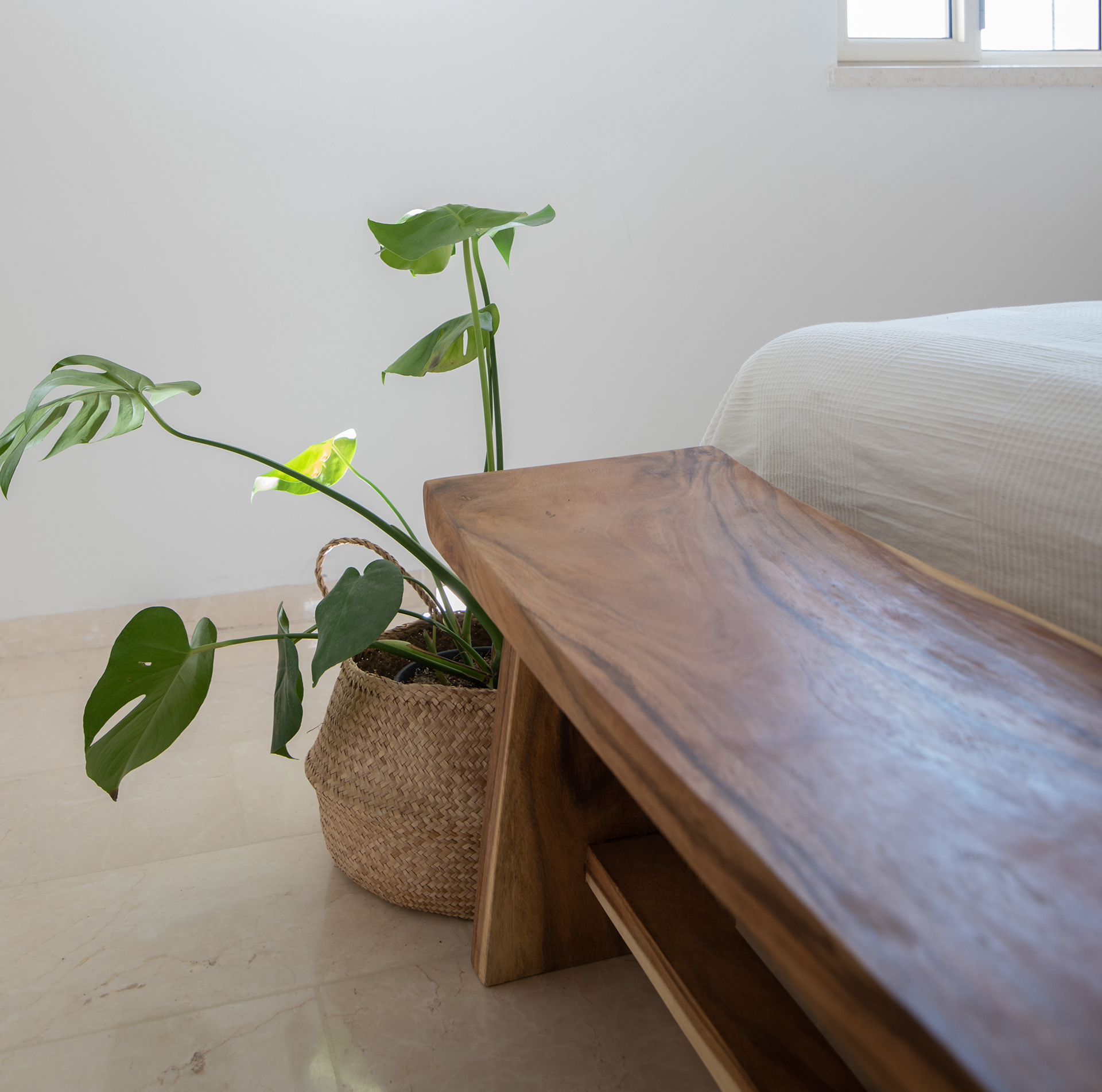 ‎רות ולבנה. אדריכלות ועיצוב פנים