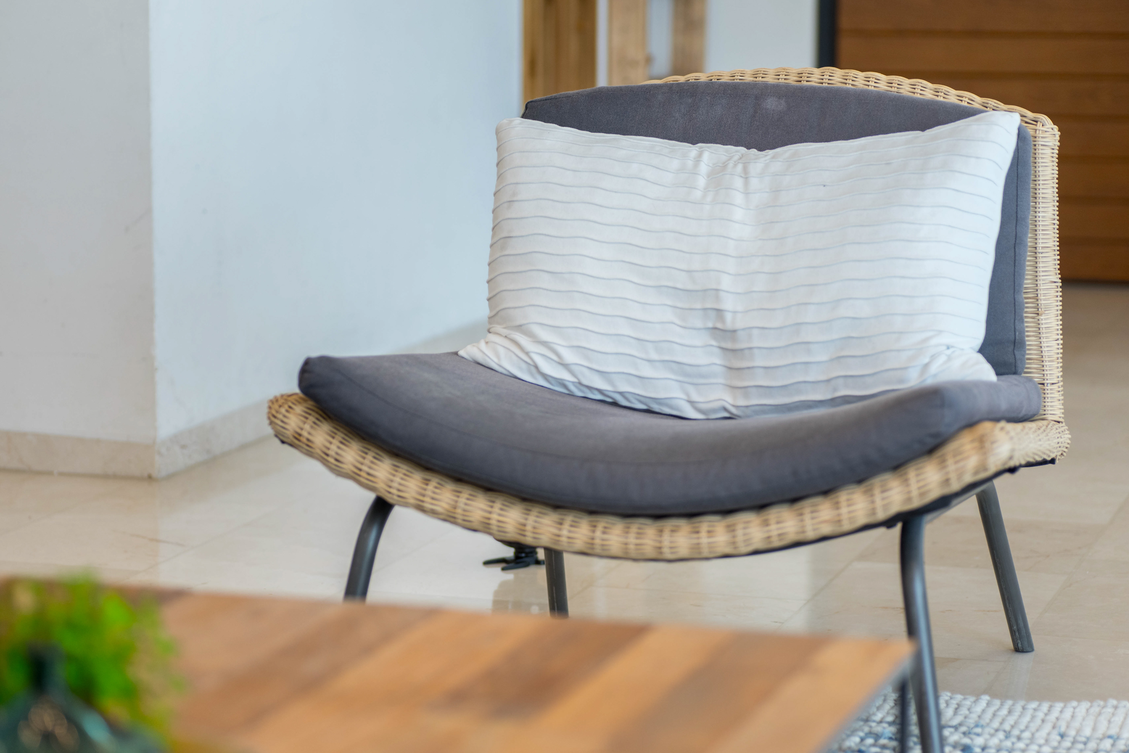 ‎רות ולבנה. אדריכלות ועיצוב פנים