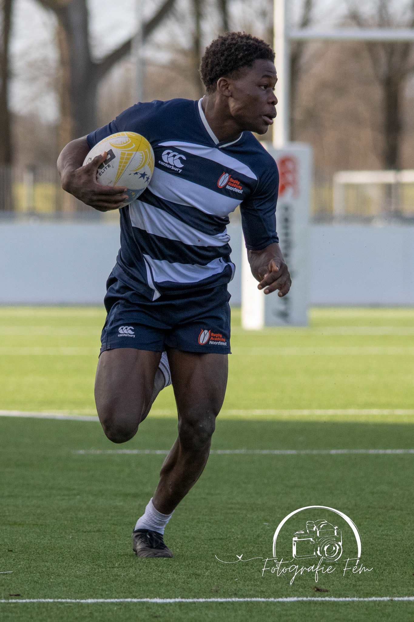 RRU1805022025-176