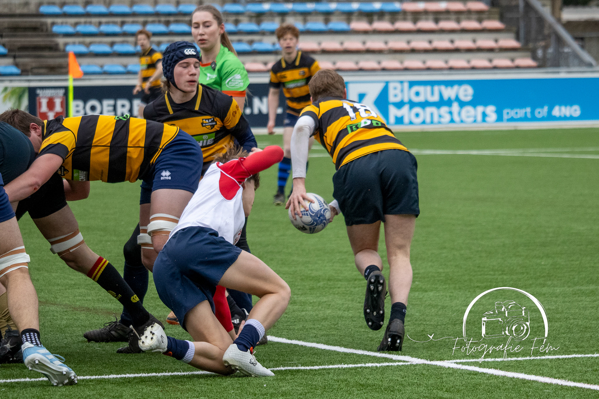 RRU1829012025-92