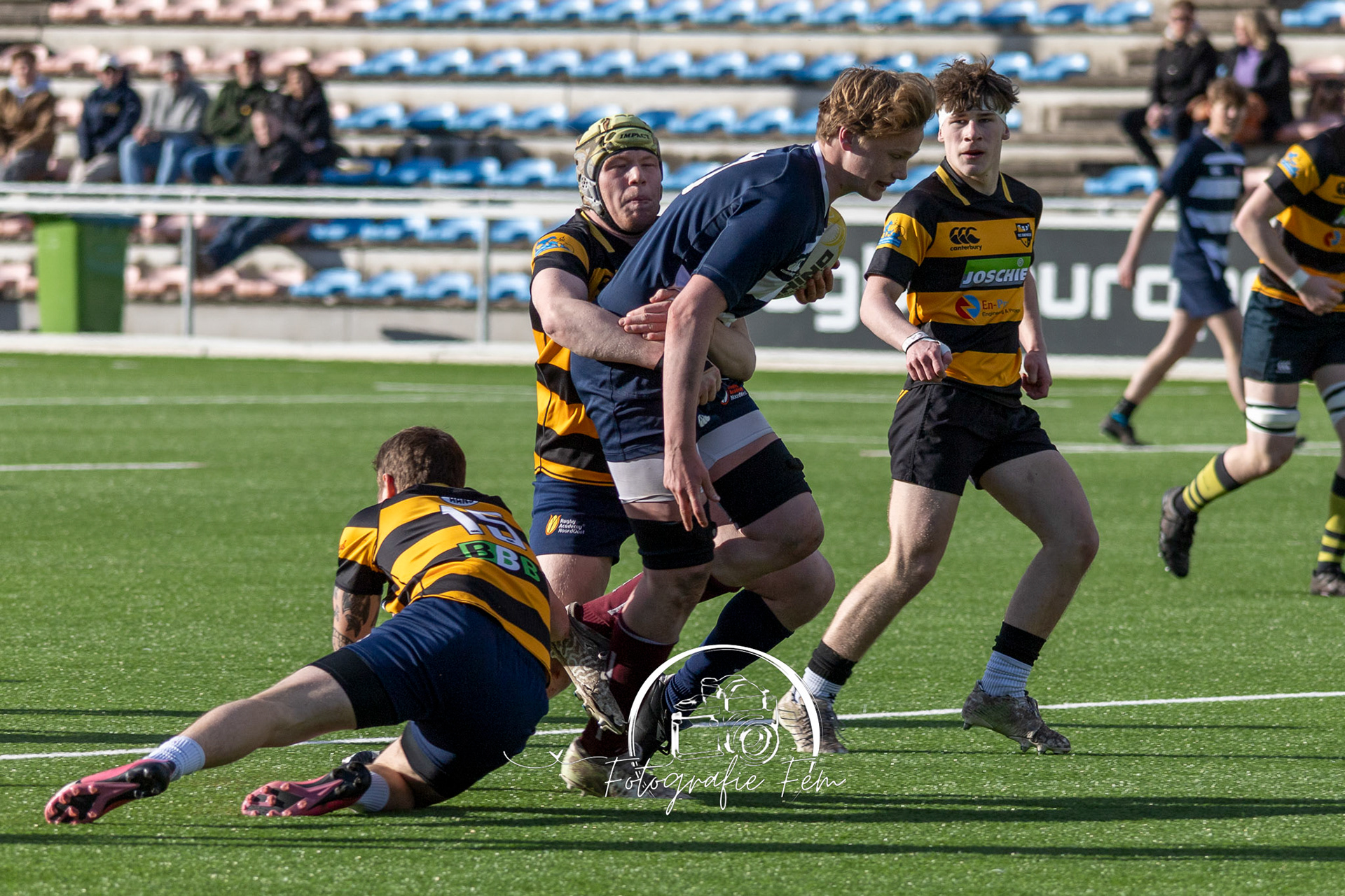 RRU1812032025-143