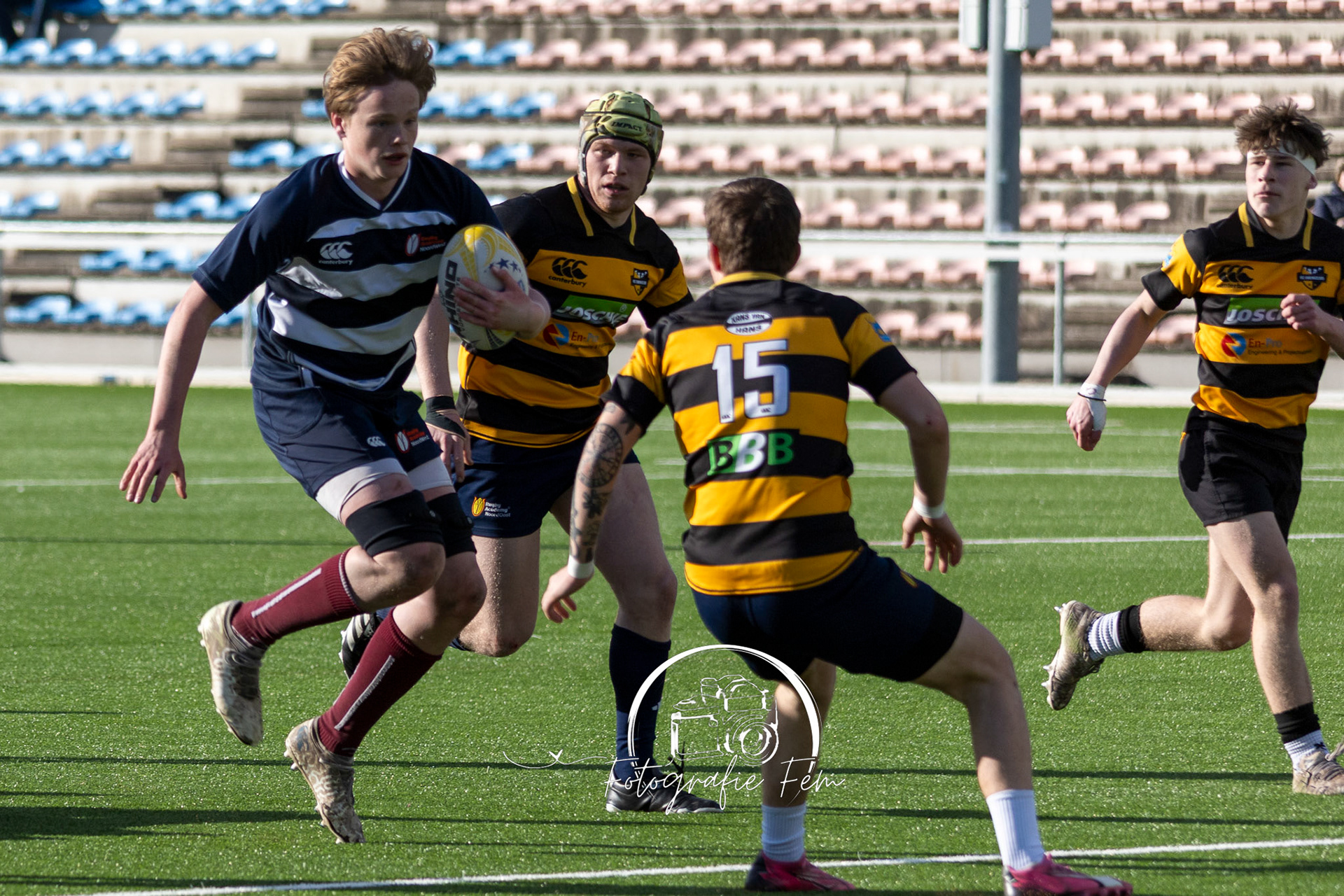 RRU1812032025-142