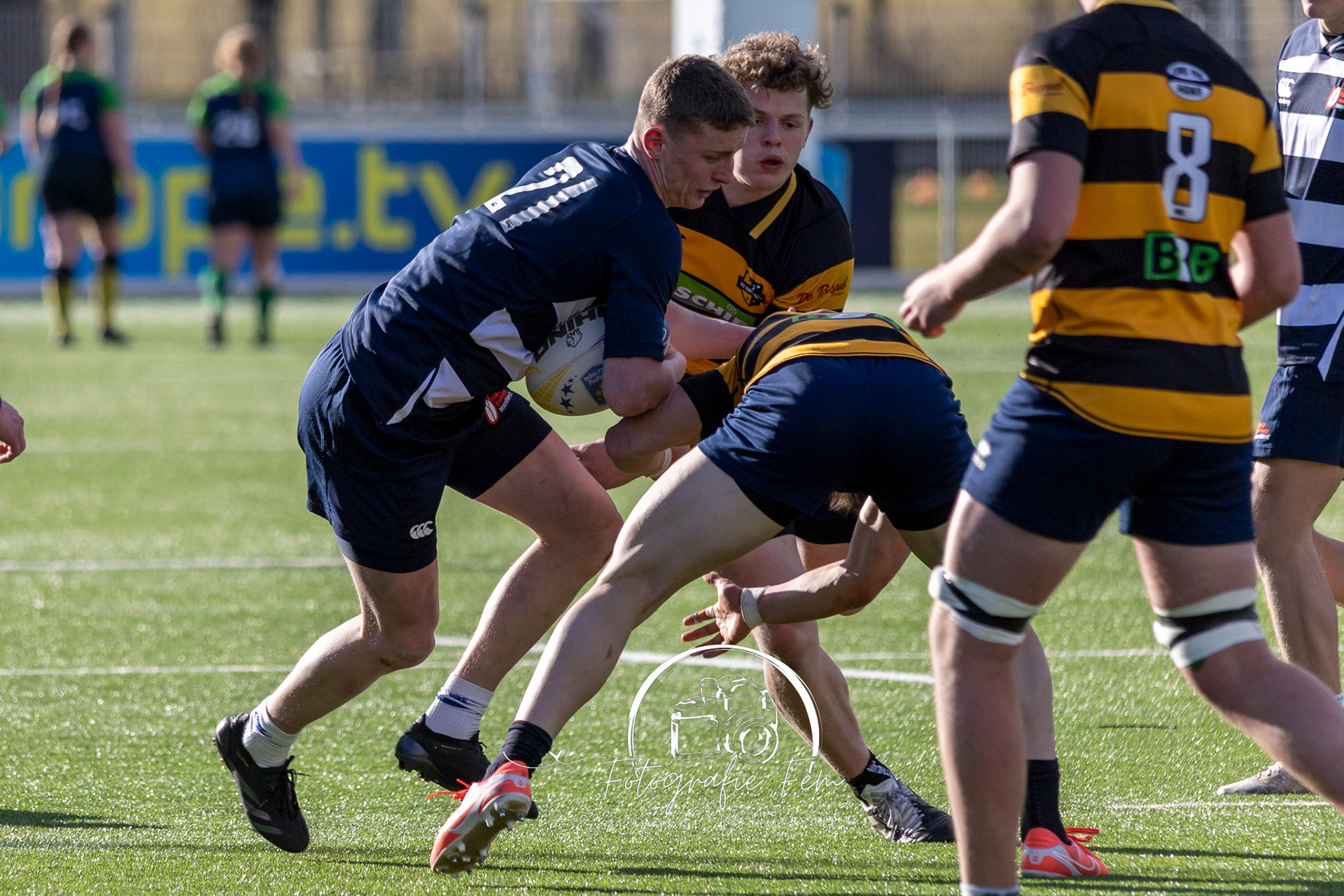 RRU1812032025-159