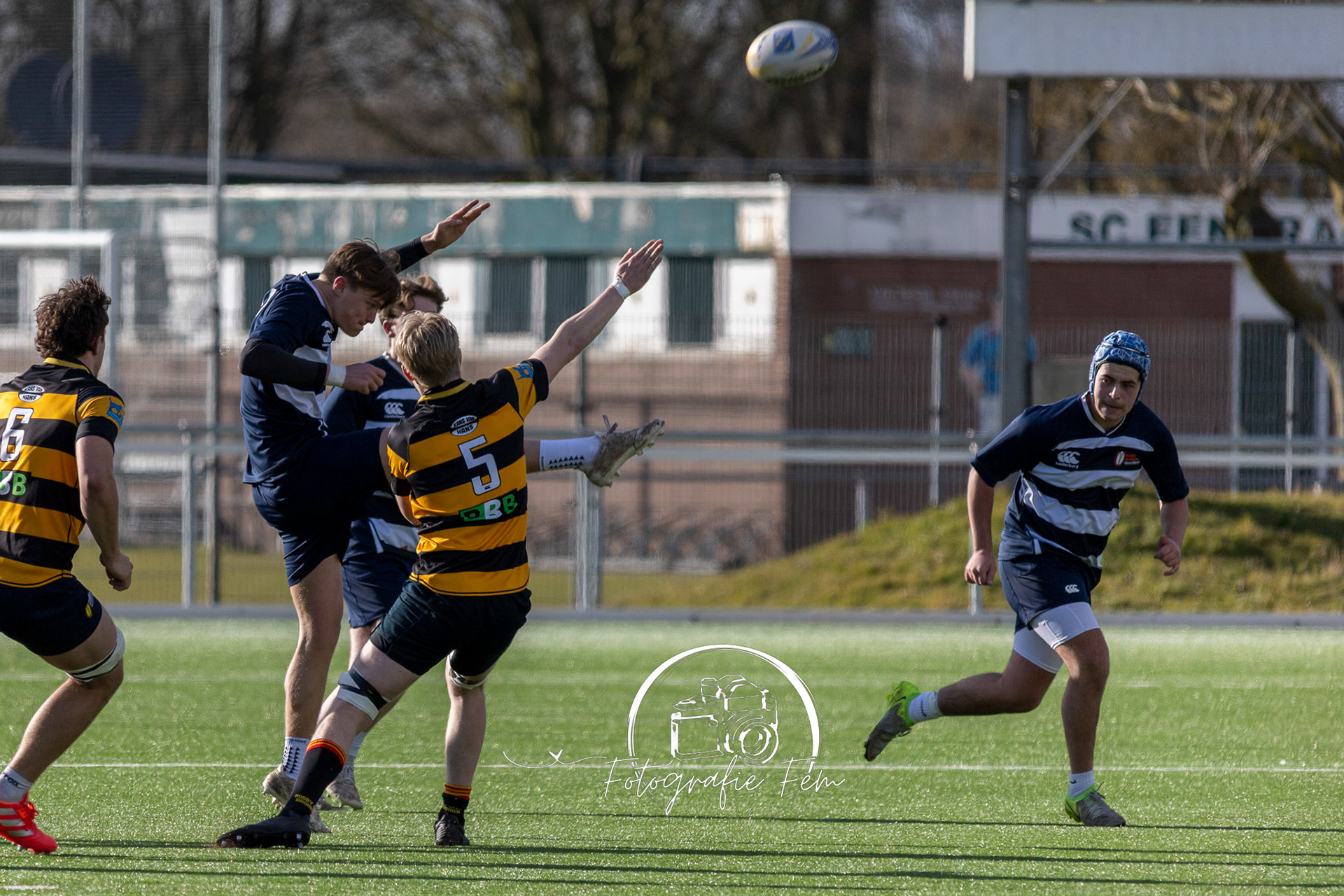 RRU1812032025-146