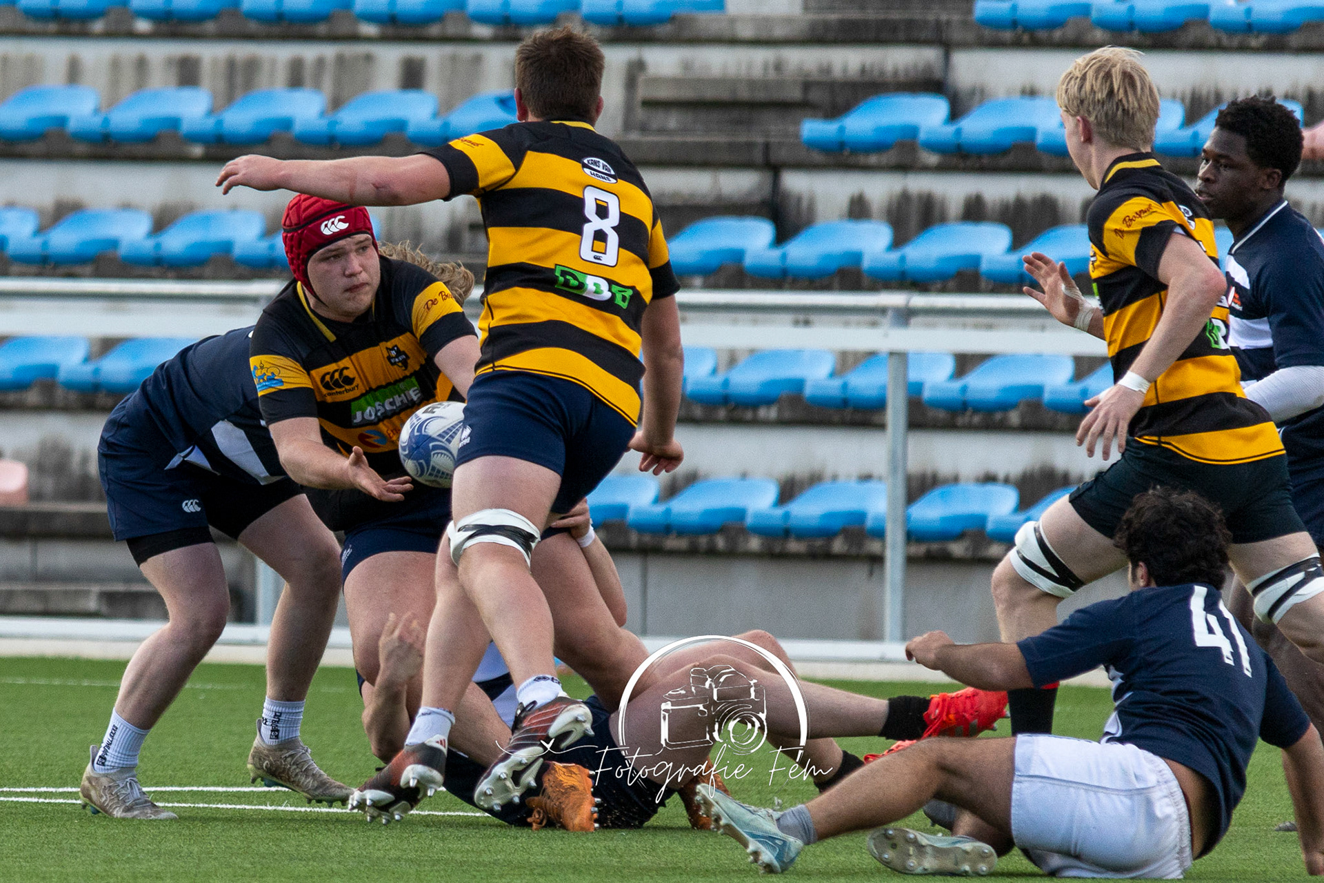 RRU1812032025-163