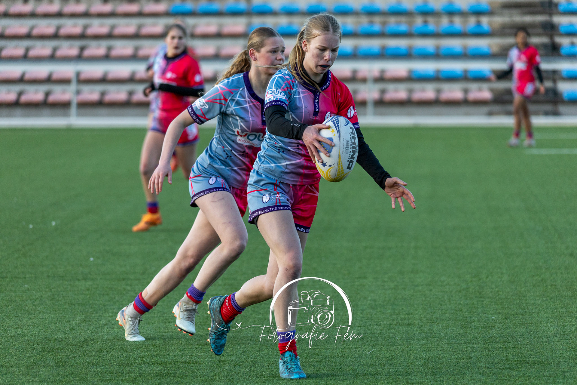 RRU1812032025-238