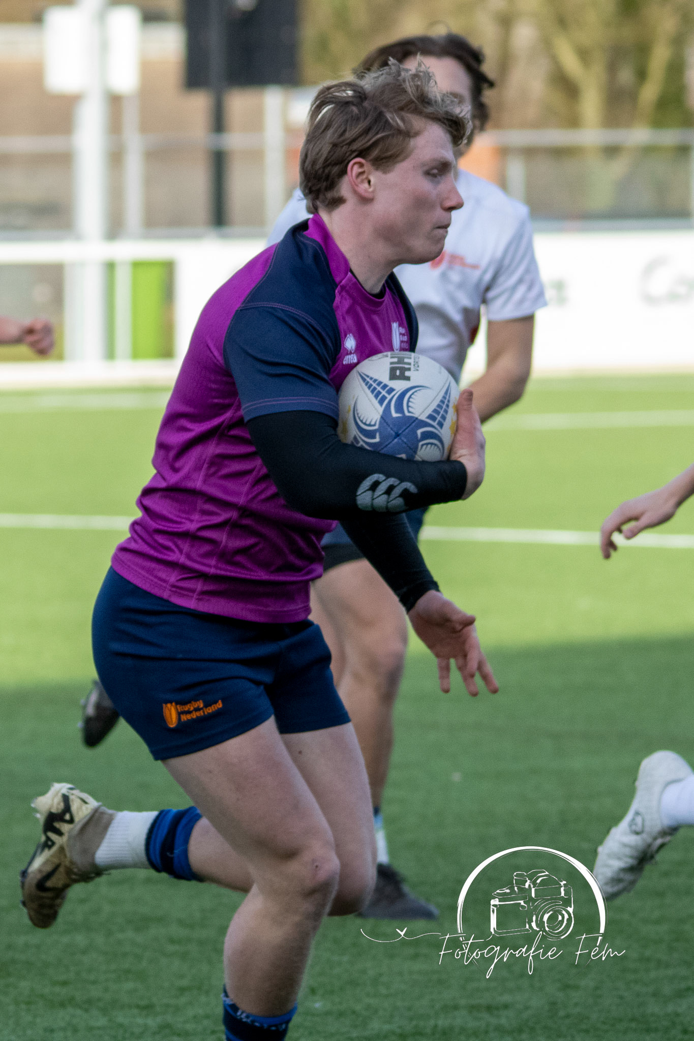 RRU1805022025-206