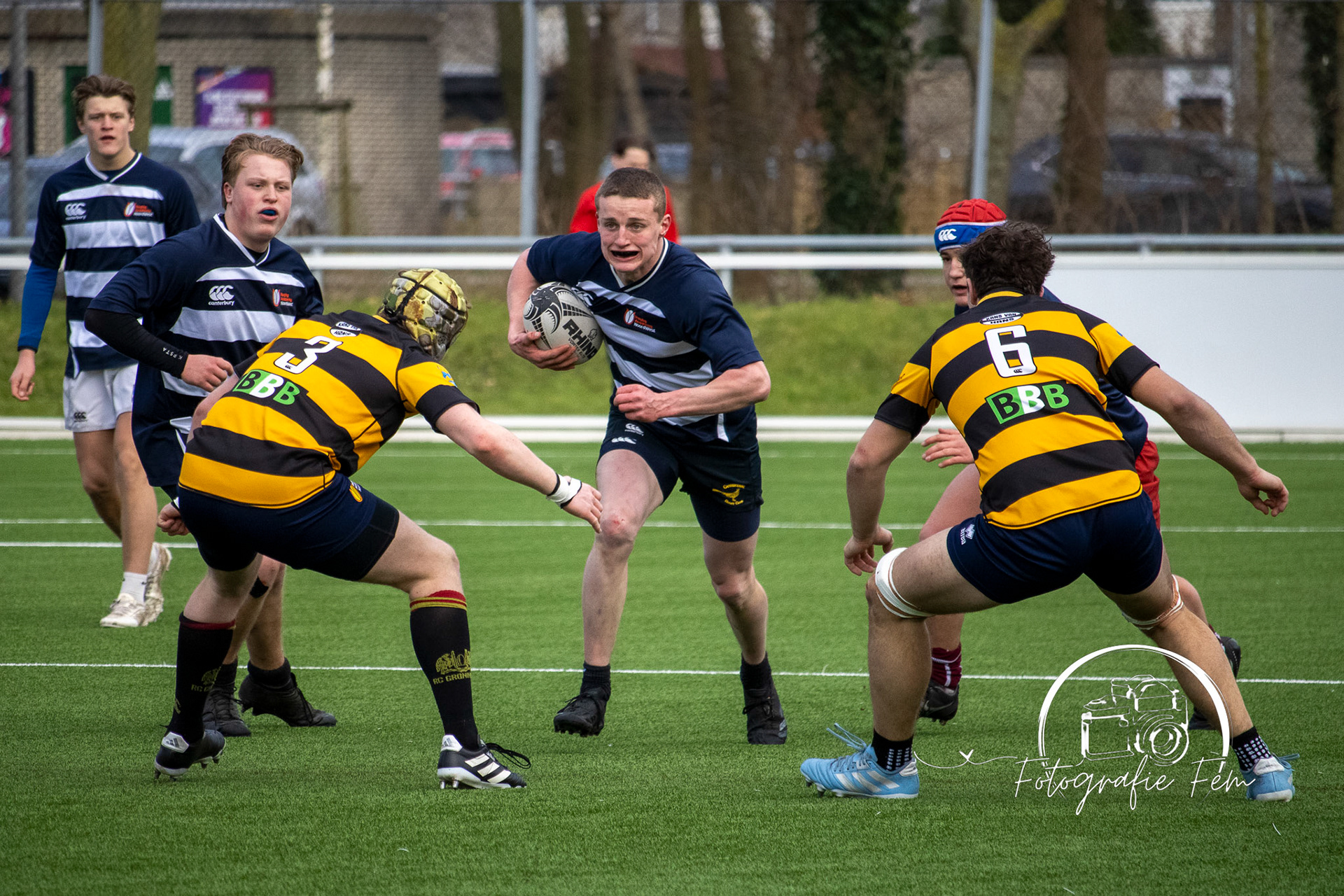 RRU1829012025-136