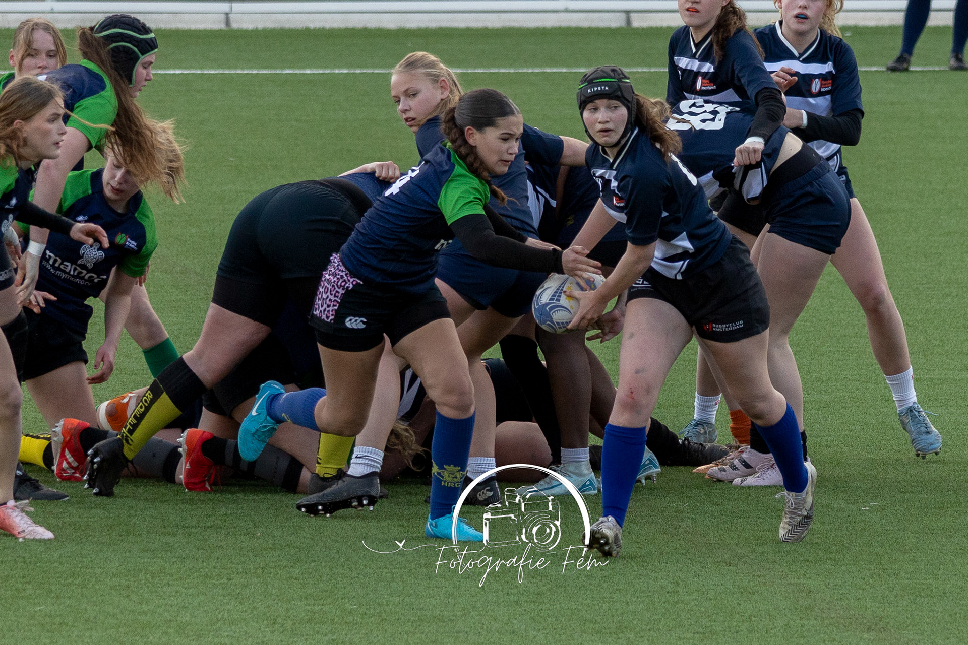 RRU1812032025-183